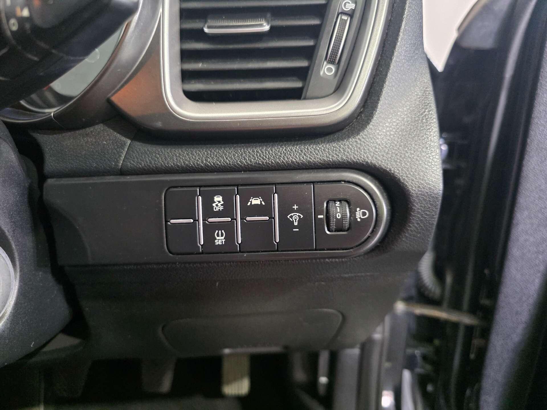 Kia Xceed view 16