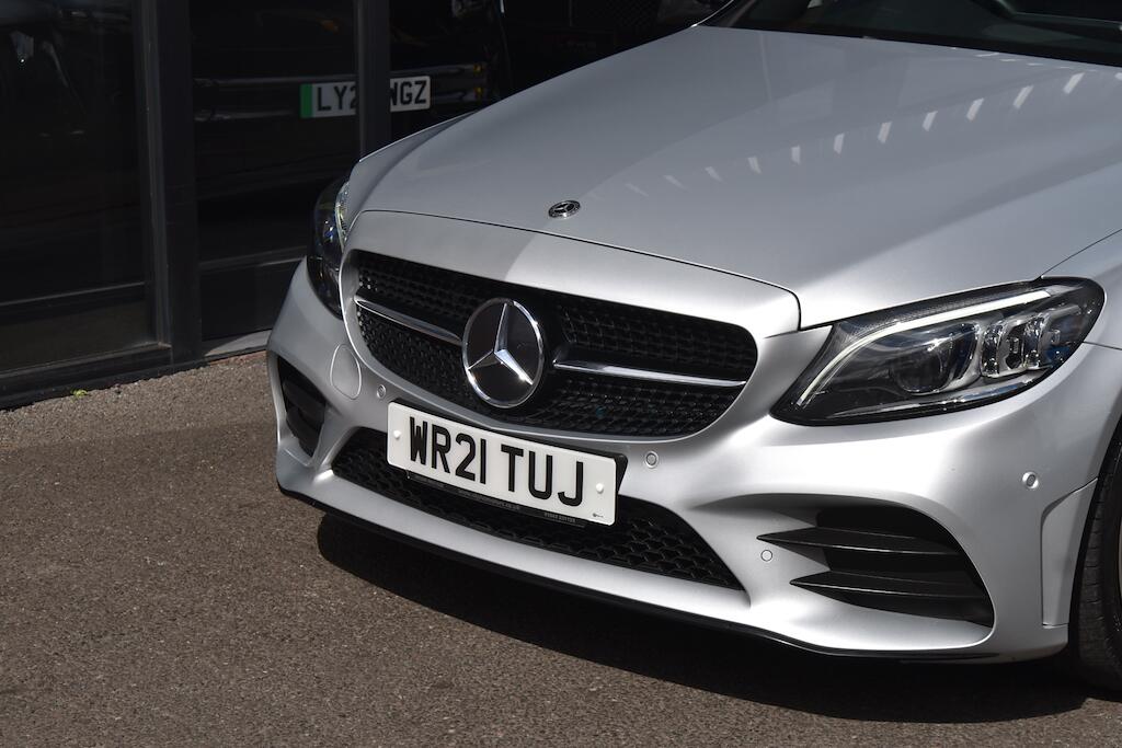 Mercedes-Benz C Class view 21