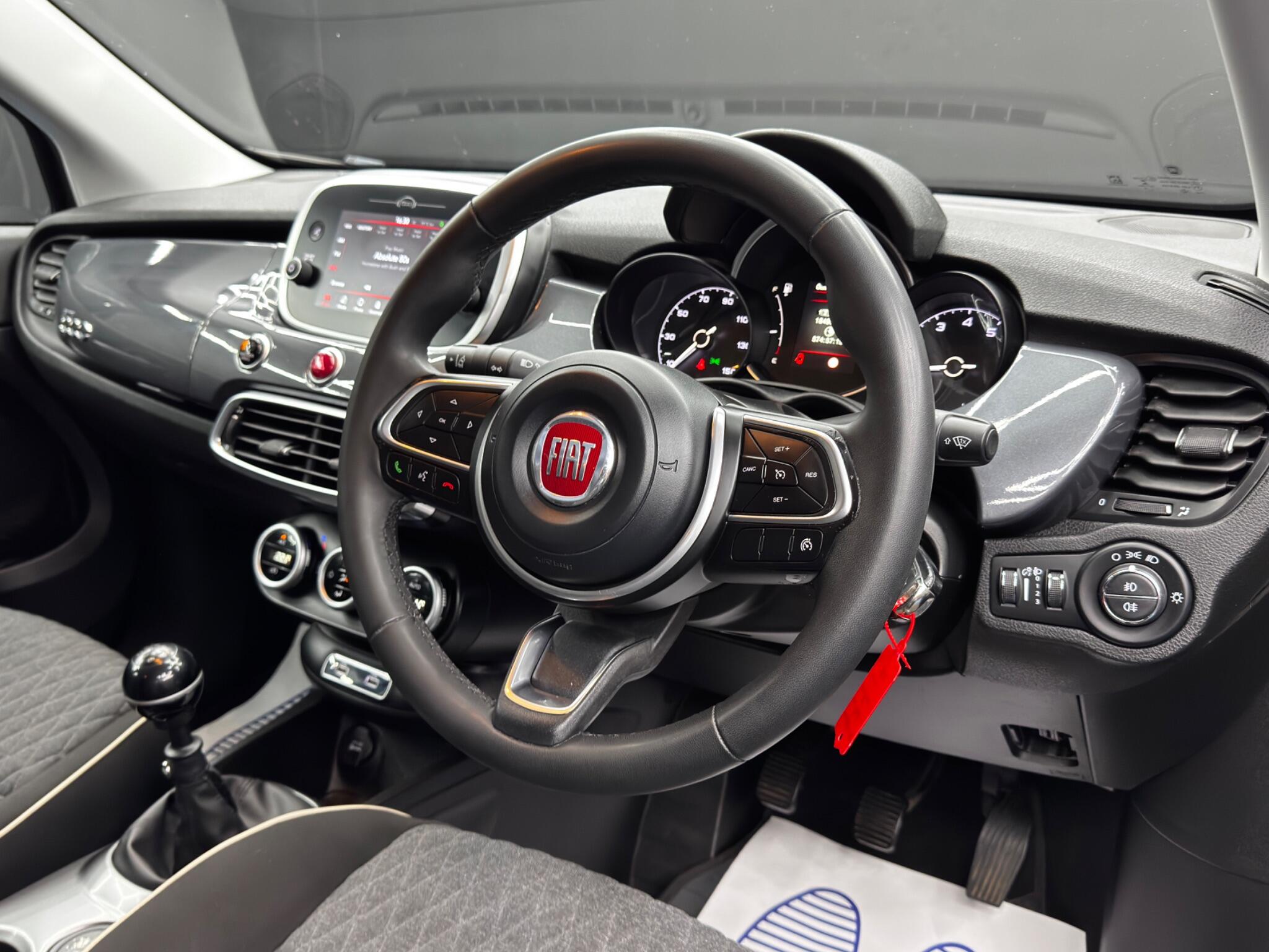 Fiat 500x view 9