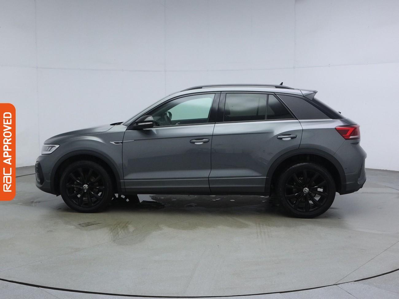 Volkswagen T-Roc view 31
