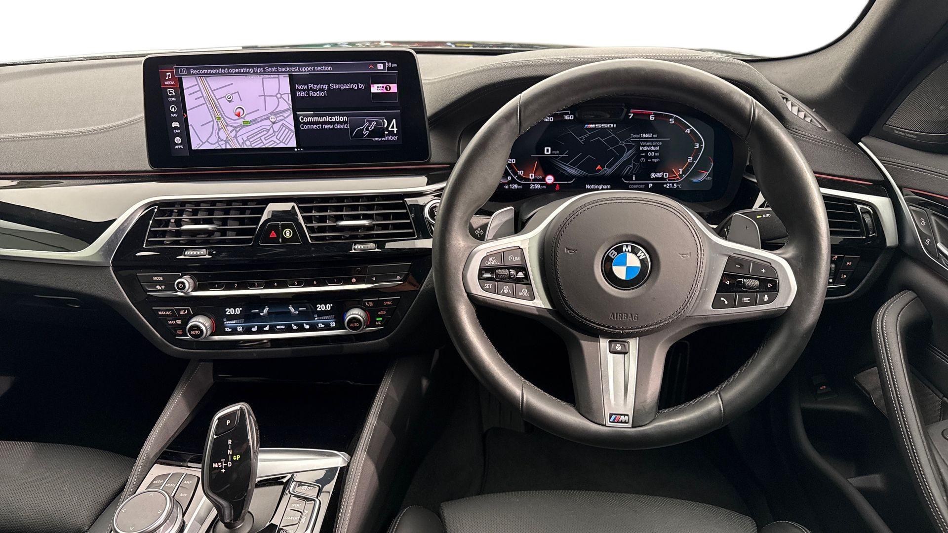 BMW 5 Series view 5