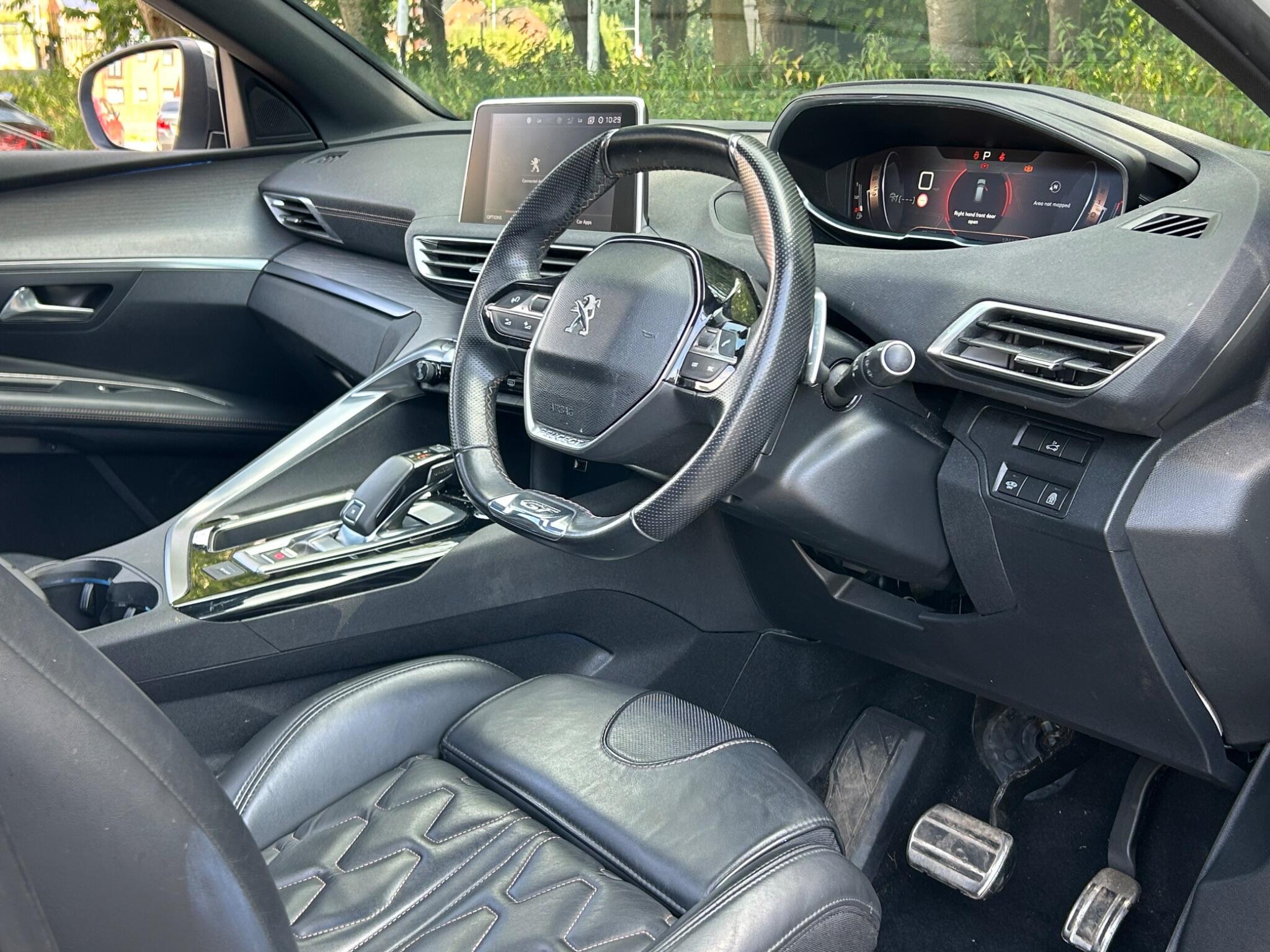 Peugeot 3008 view 15