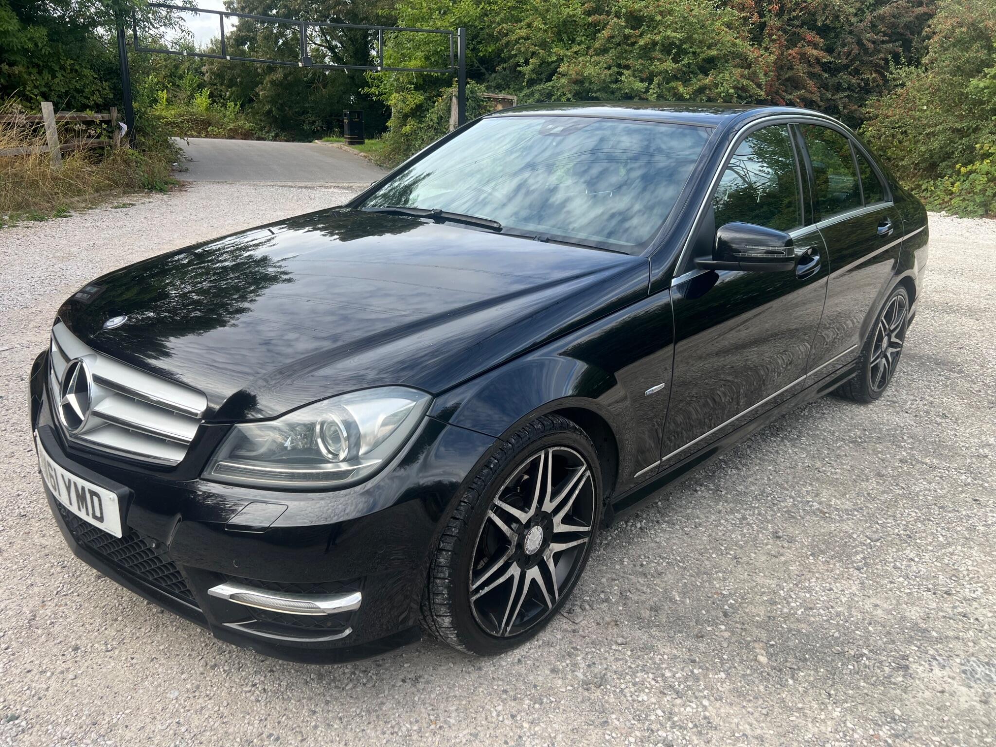 Mercedes-Benz C Class view 3