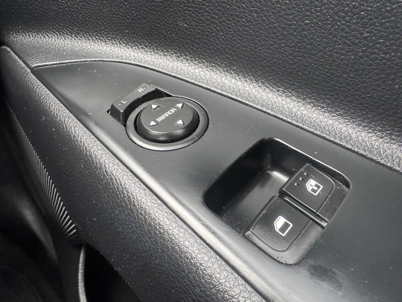 Kia Rio view 29
