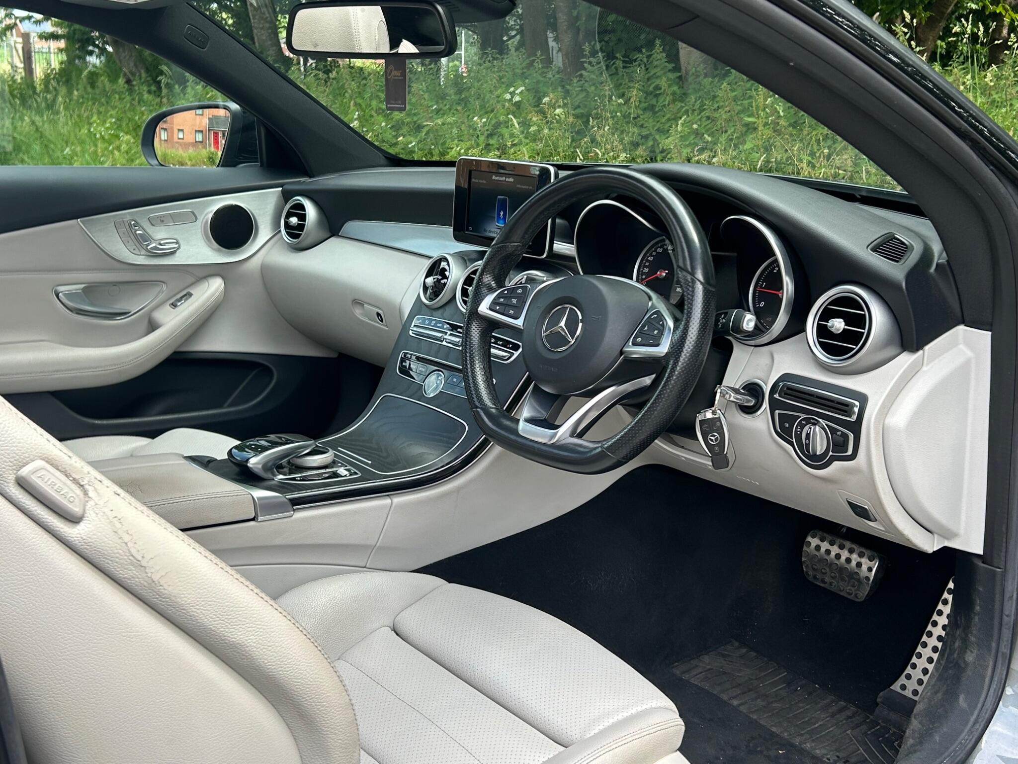 Mercedes-Benz C-Class view 15