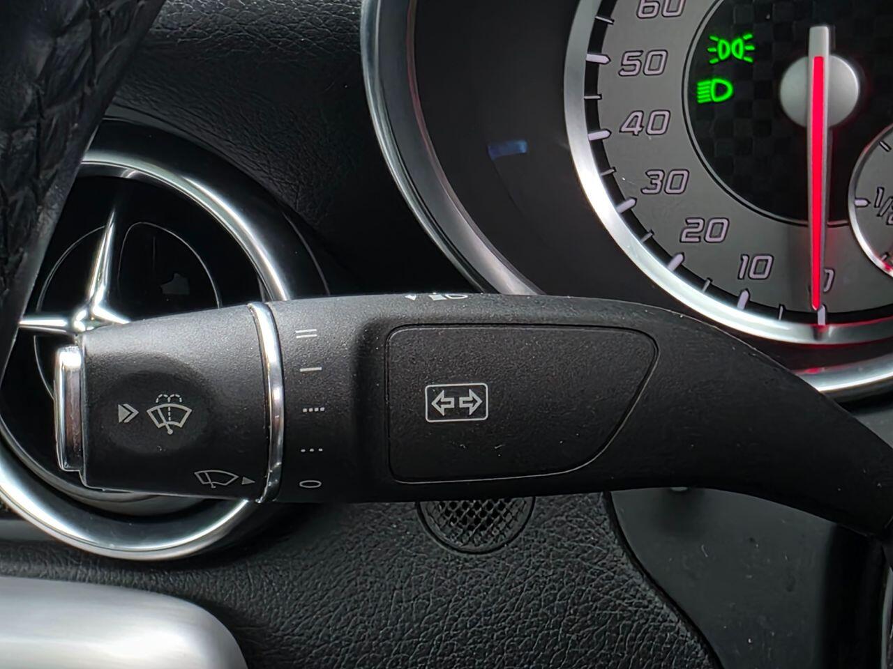 Mercedes-Benz SLK view 61
