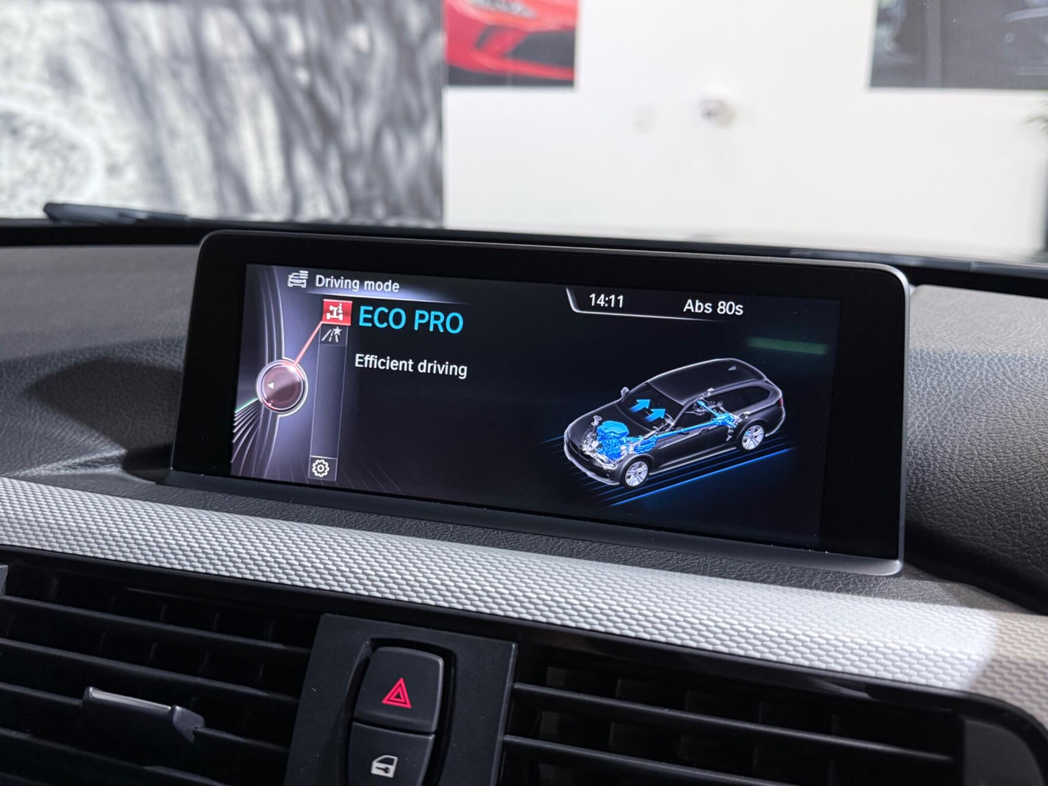 BMW 3 Series view 45