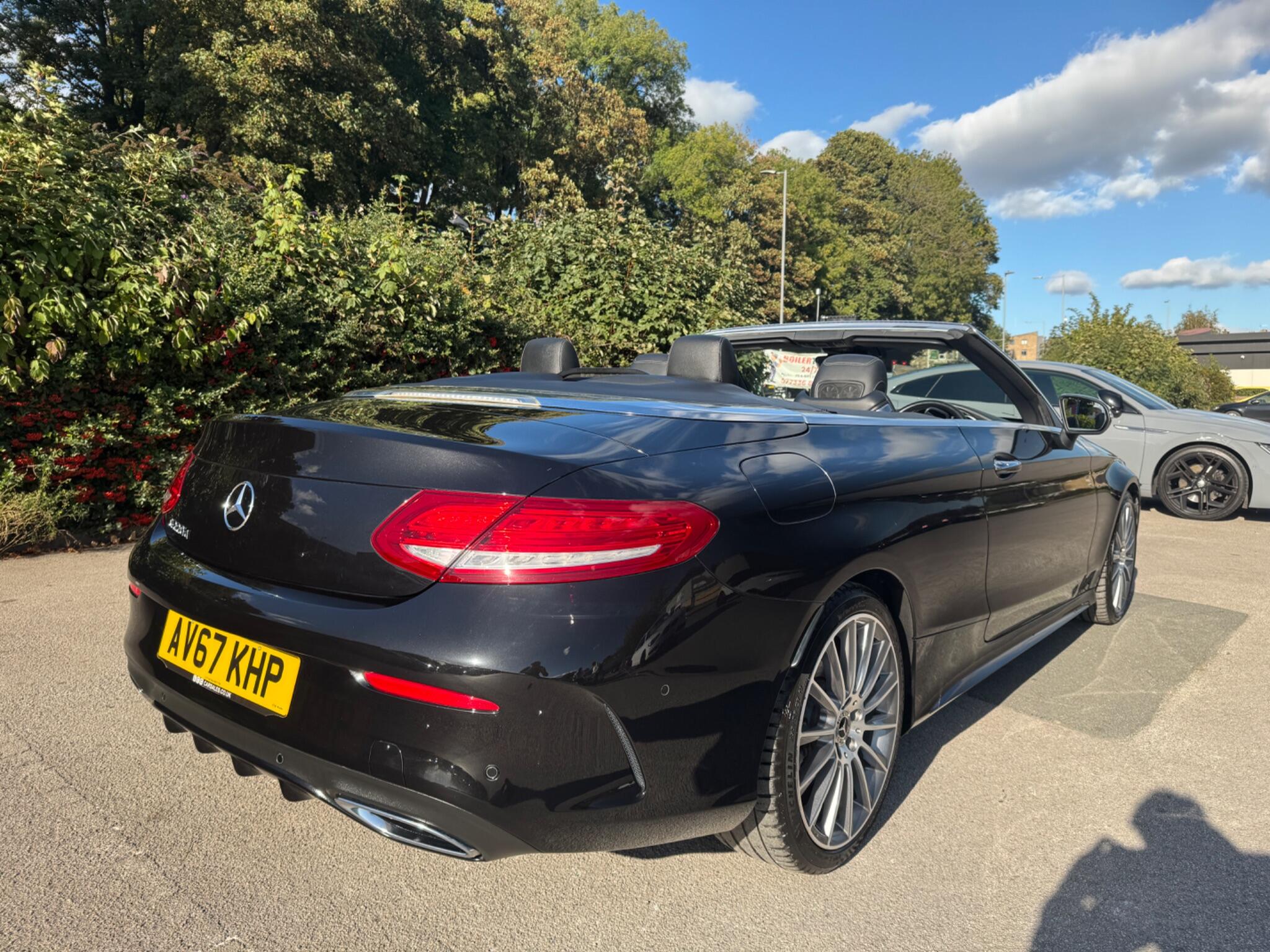 Mercedes-Benz C-Class view 17