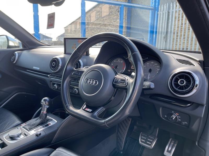 2014 Audi S3 image 17