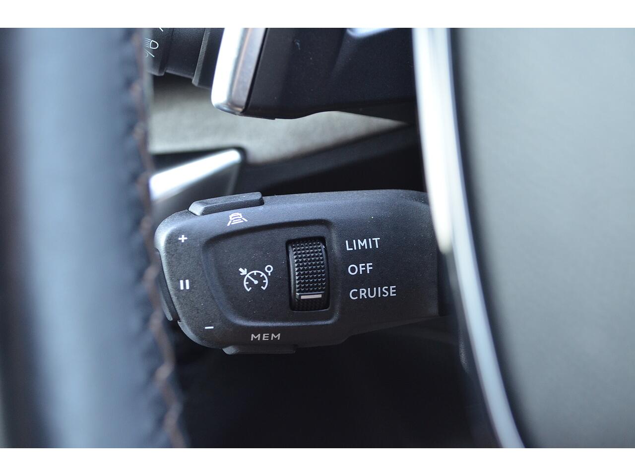 Peugeot 5008 view 60