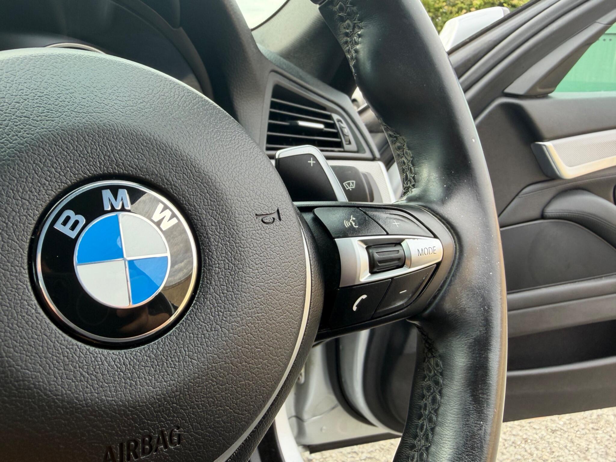 BMW 5 Series view 36