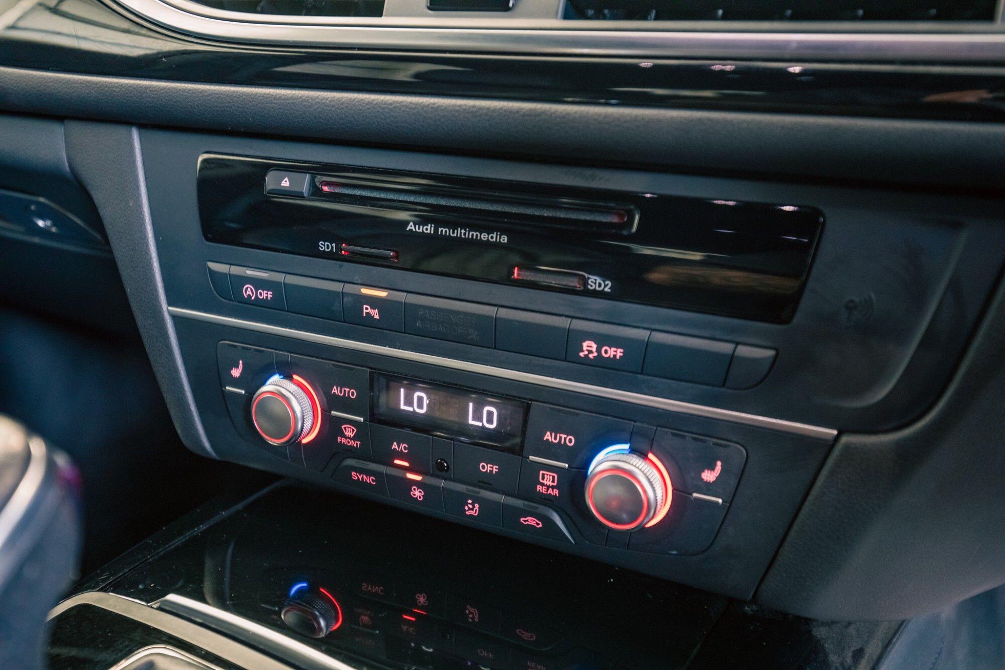 Audi A6 view 20