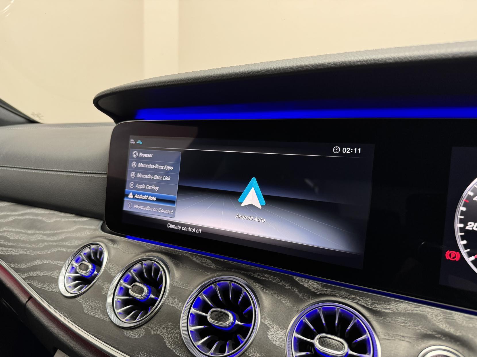 Mercedes-Benz CLS view 29