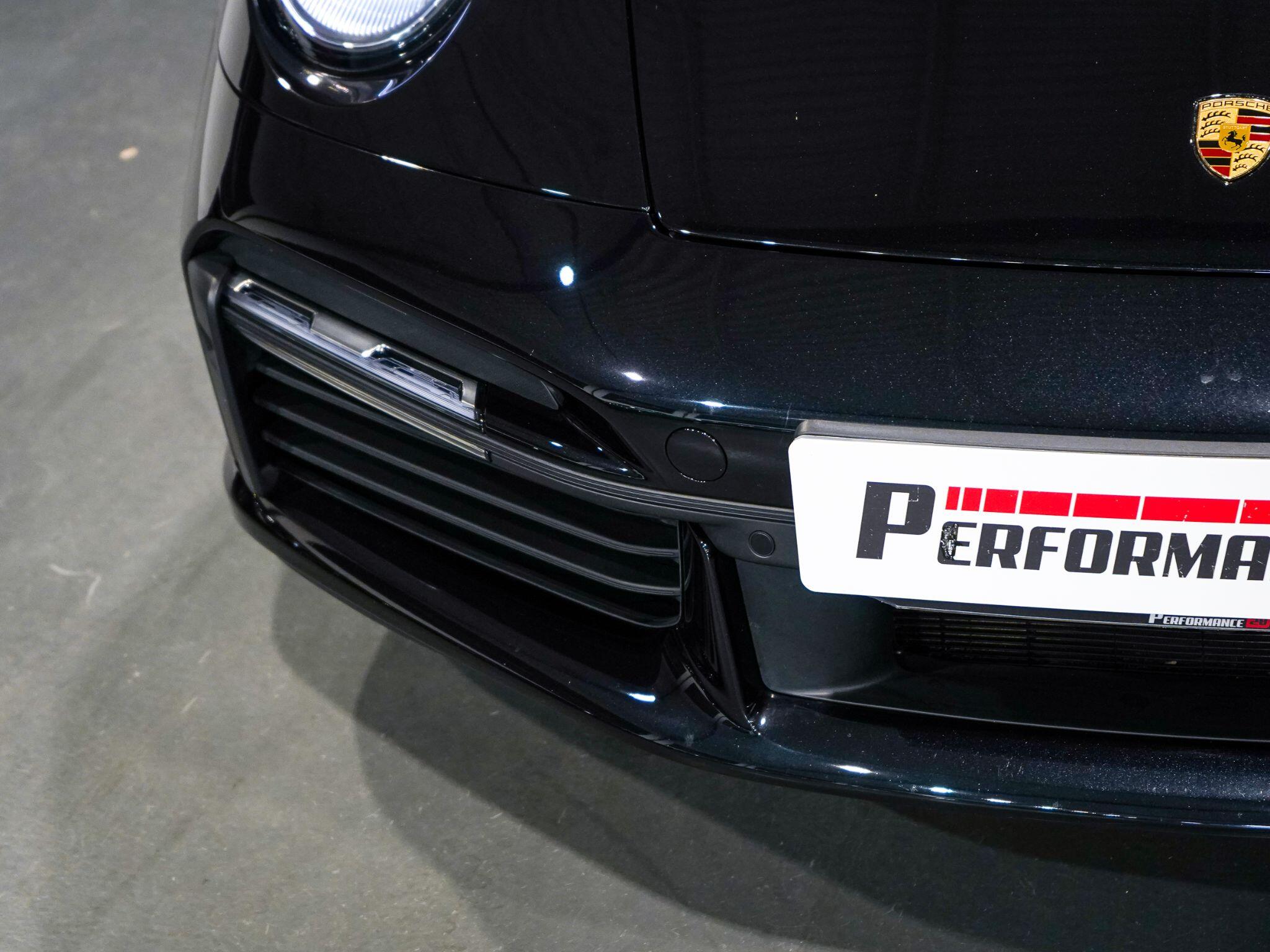 Porsche 911 view 41