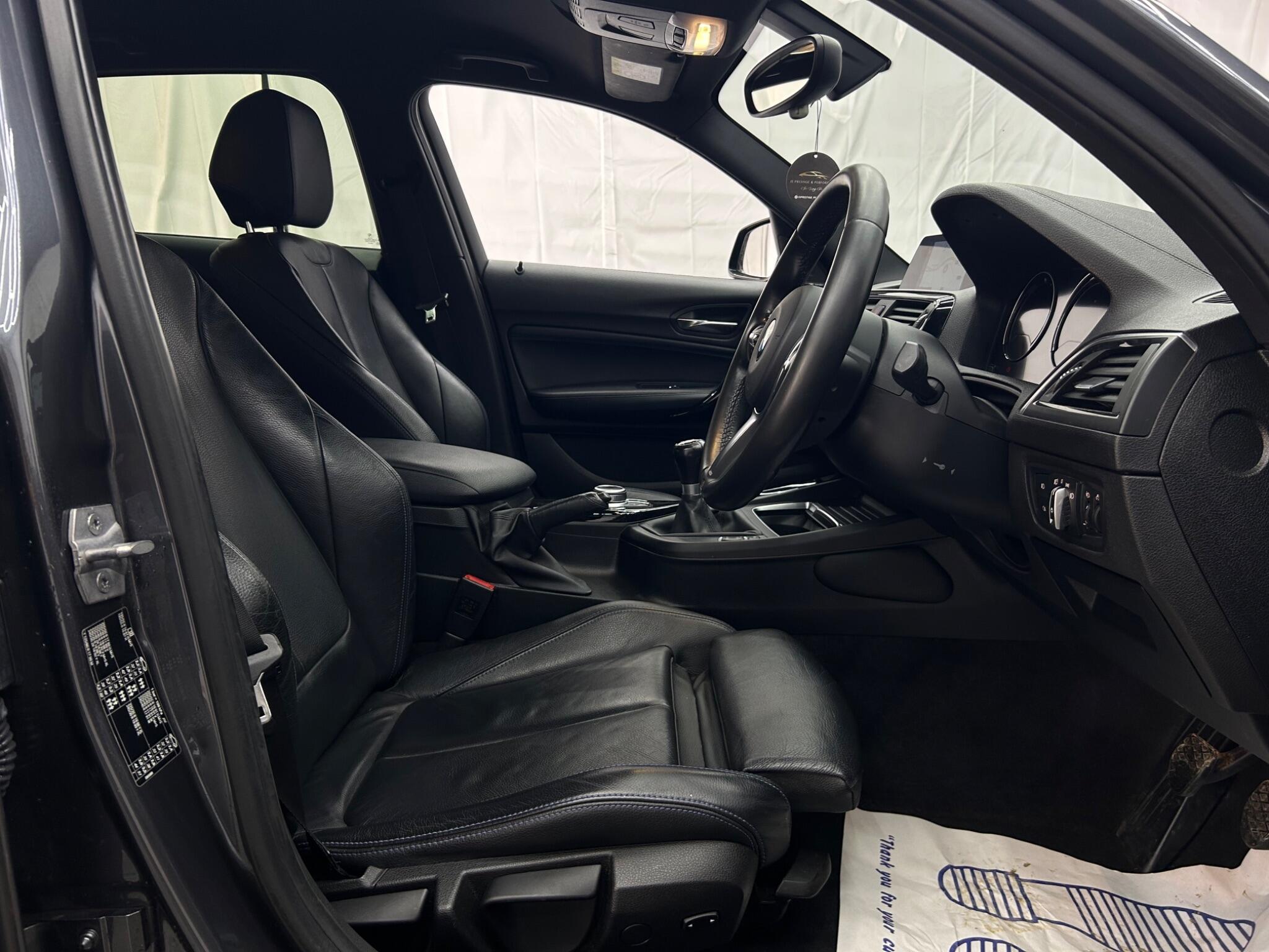 BMW 1 Series view 22
