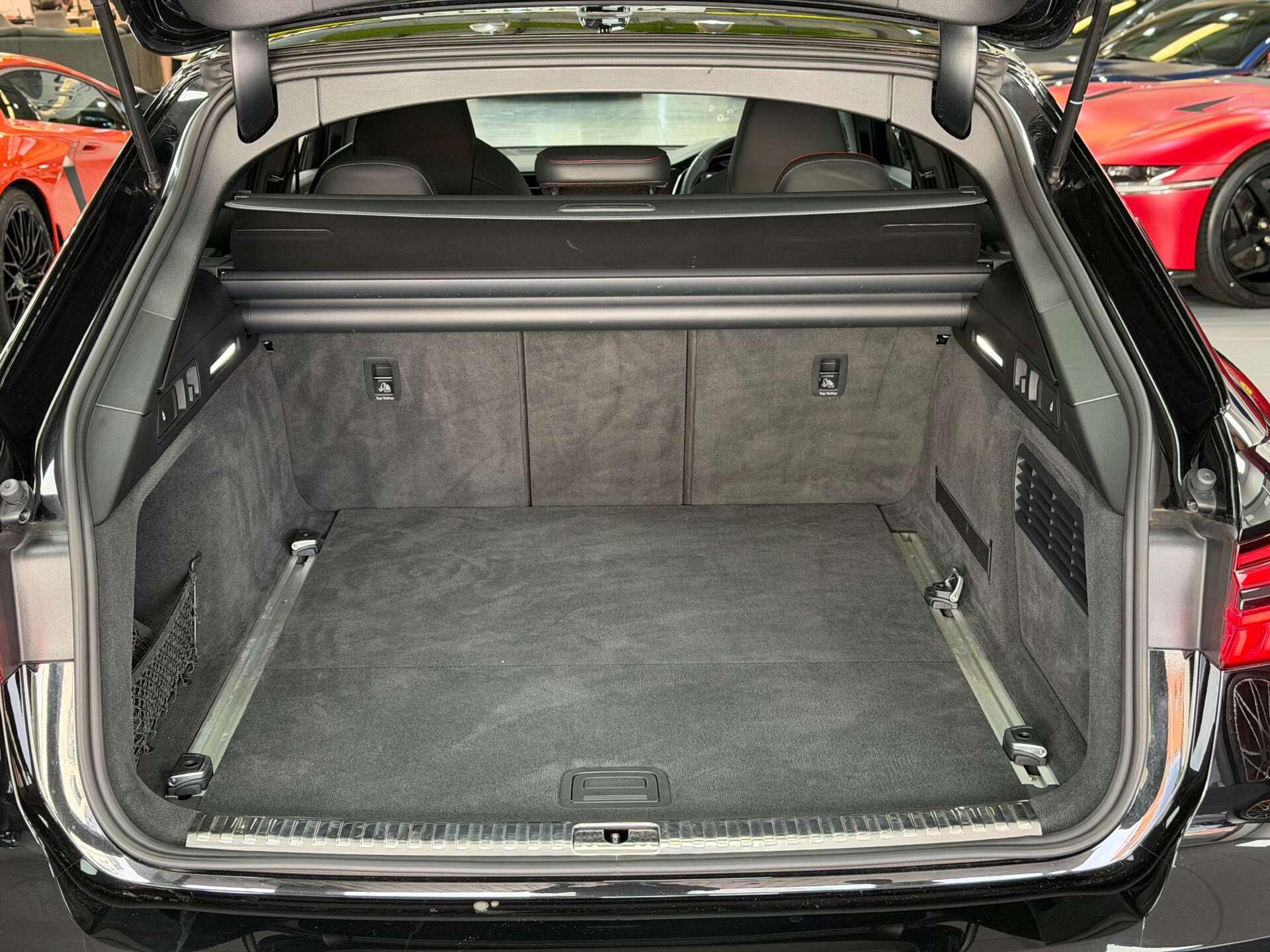 Audi RS6 view 55