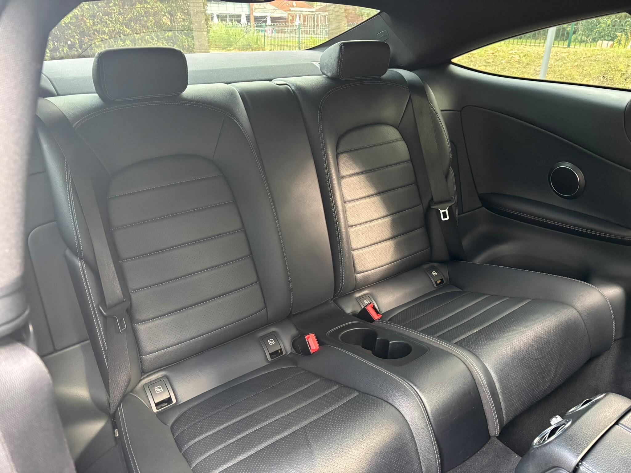Mercedes-Benz C-Class view 17