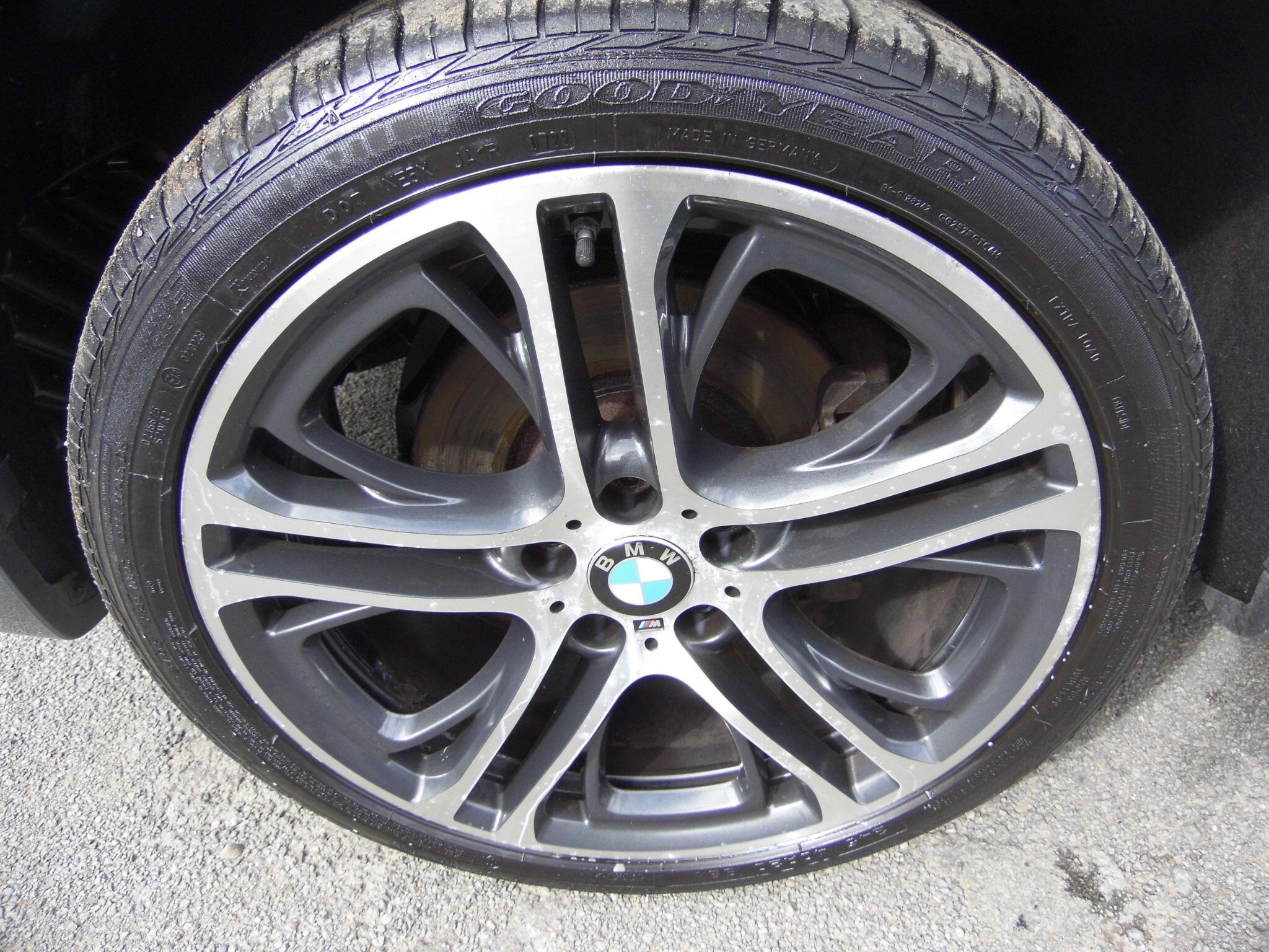 BMW X3 view 15