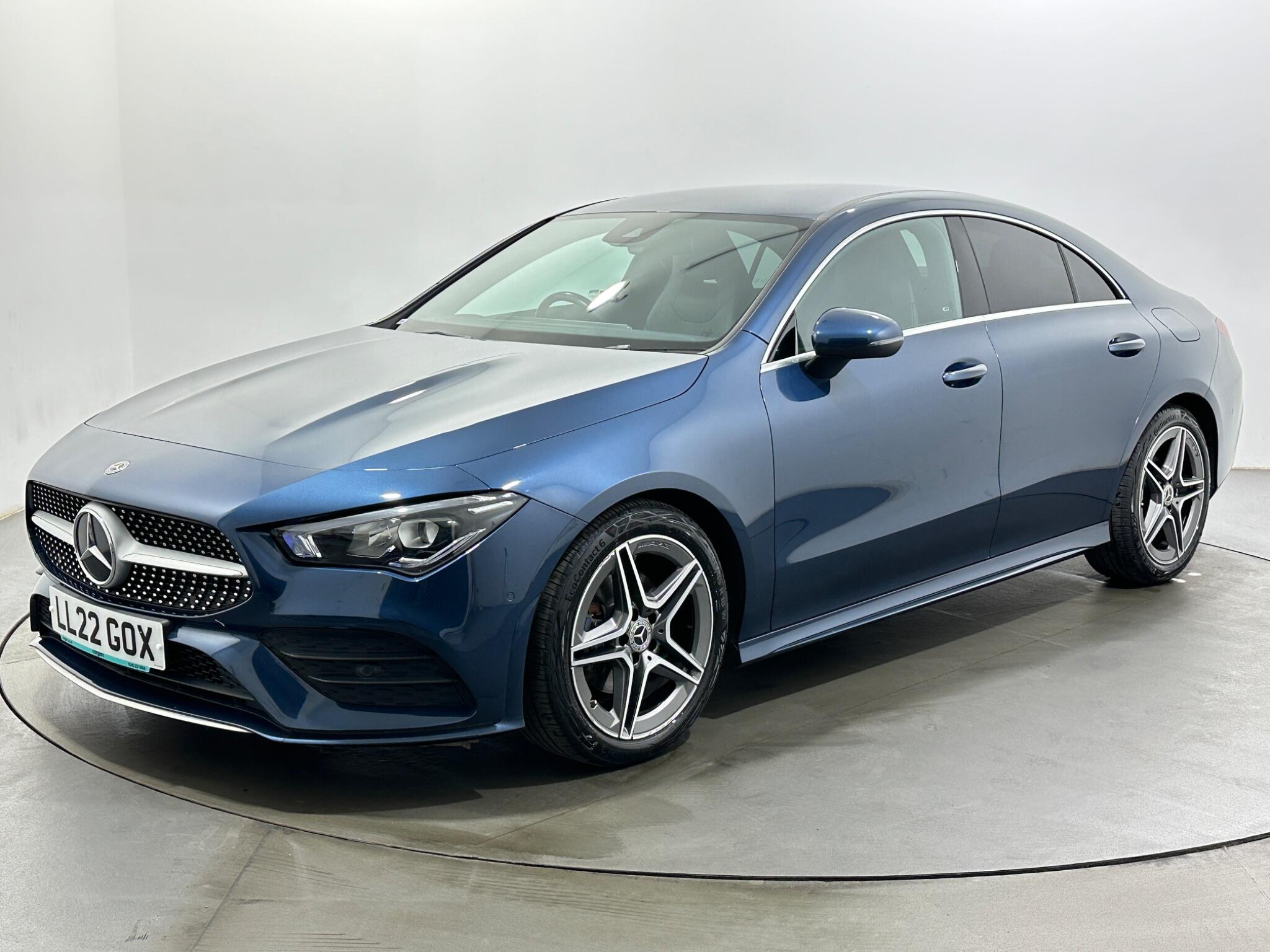 Mercedes-Benz Mercedes-Benz CLA view 4