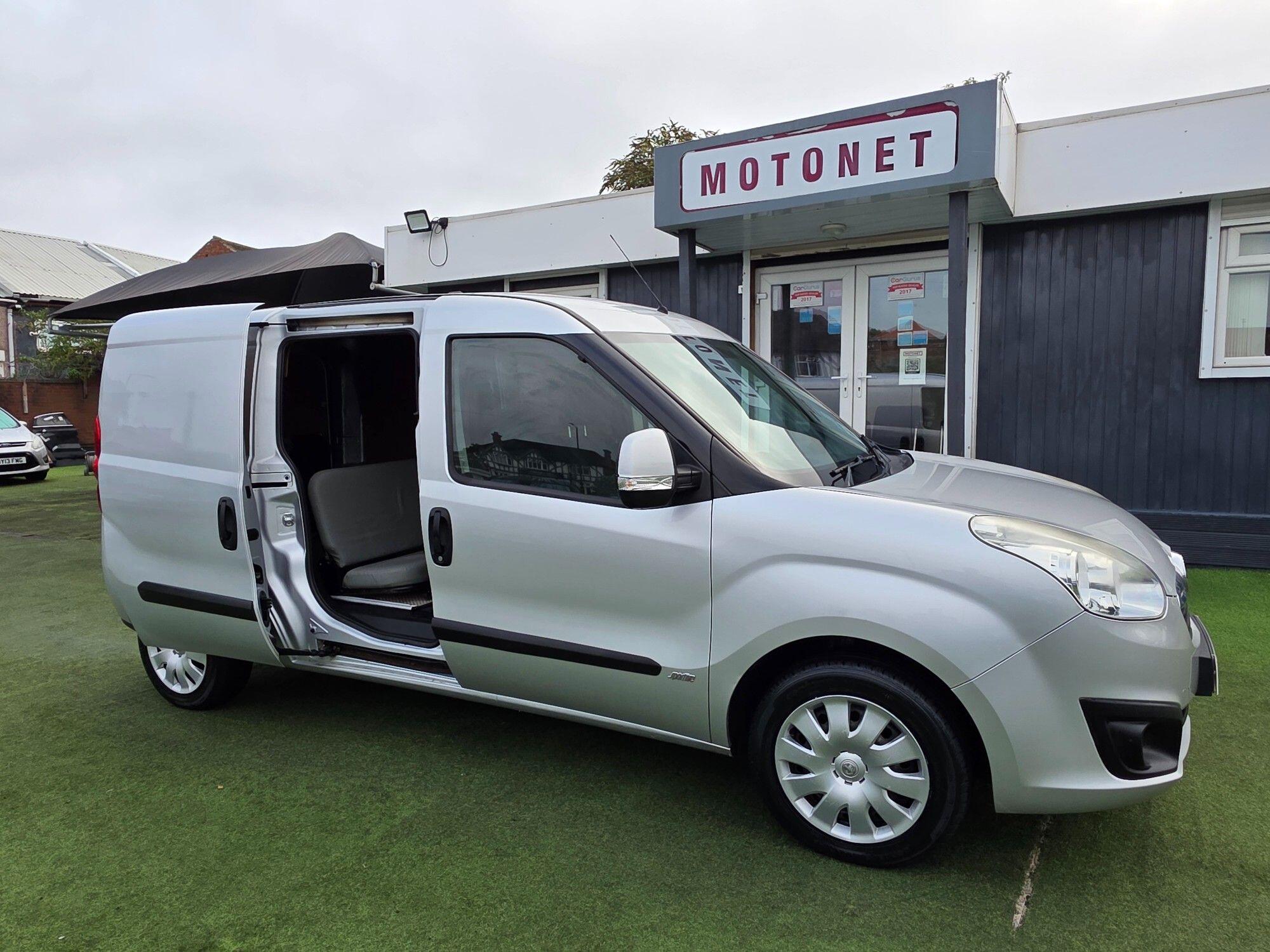 Vauxhall Combo view 21