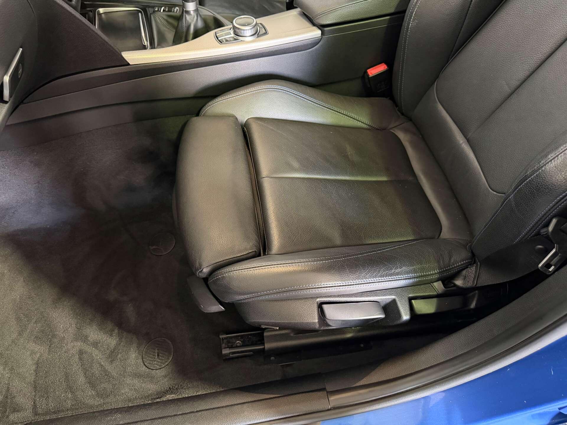 BMW 3 Series view 64
