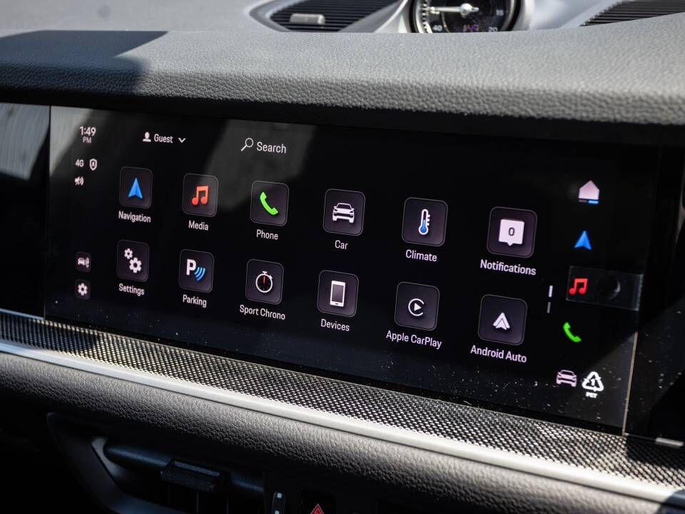Porsche Cayenne view 61