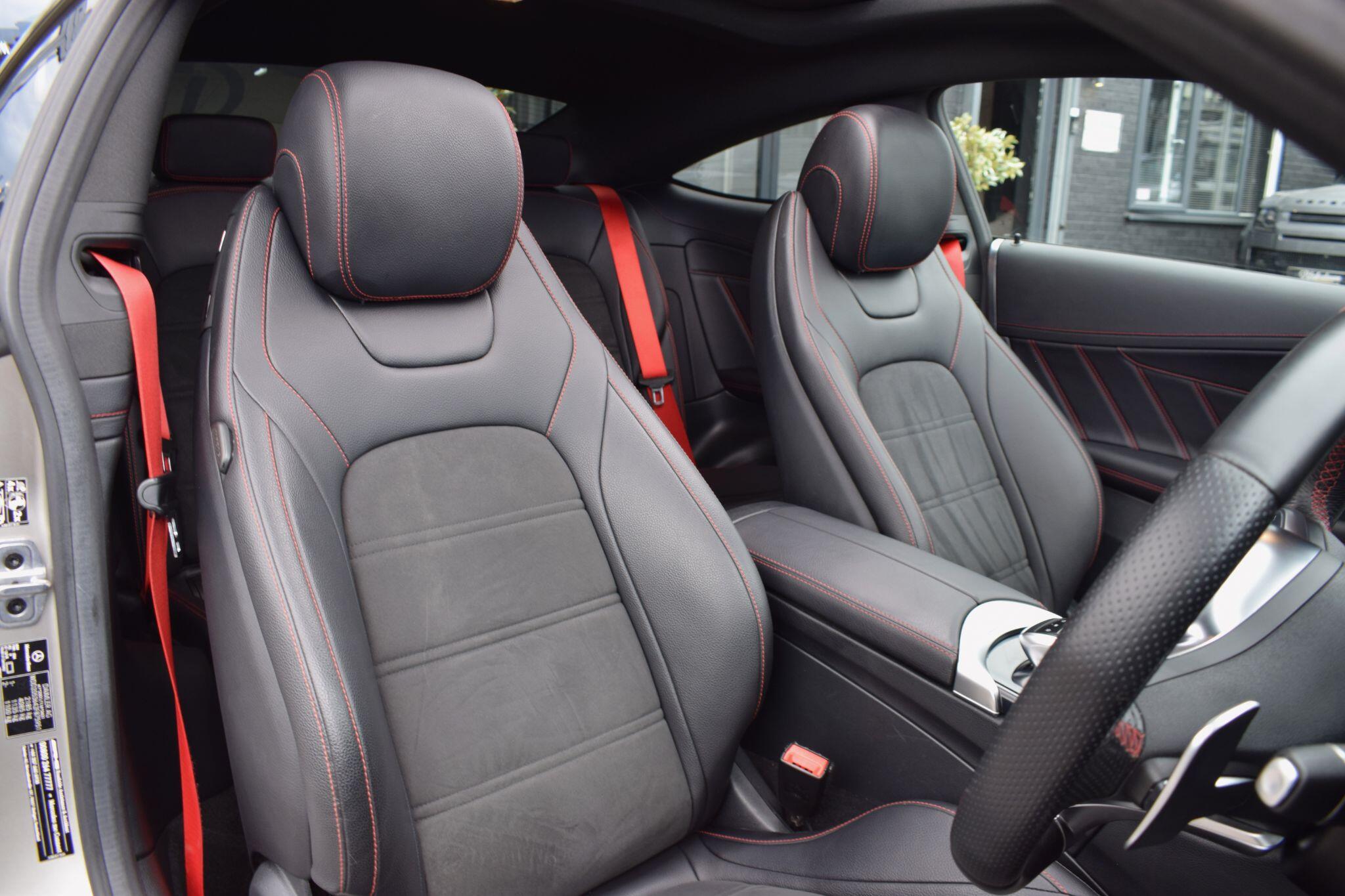 Mercedes-Benz C Class view 13