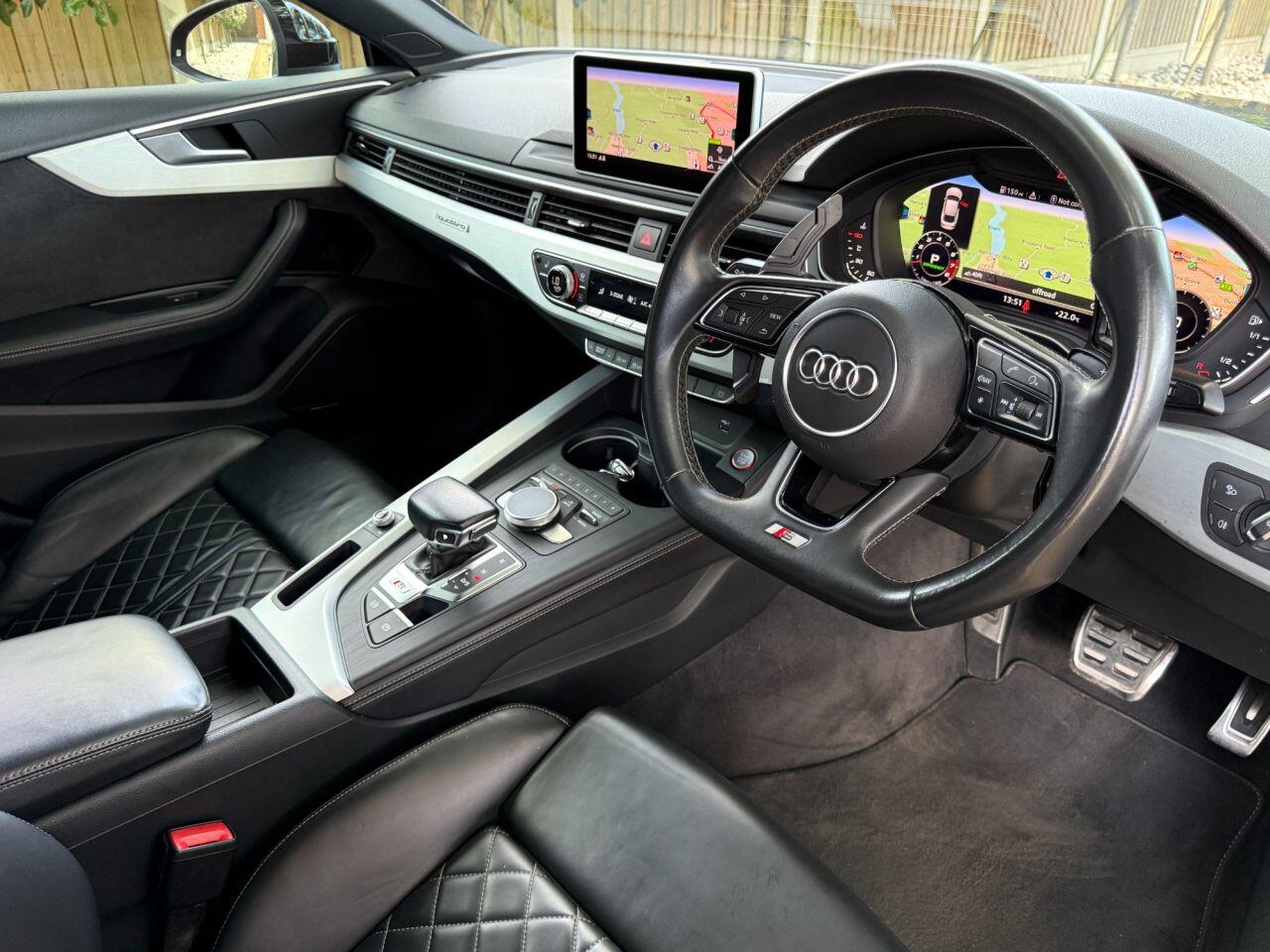 Audi Audi S5 view 11
