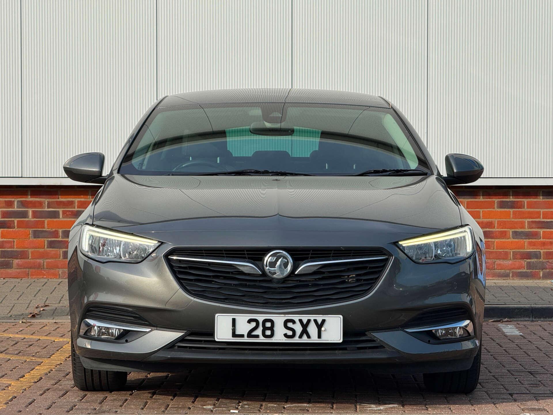 Vauxhall Insignia view 2