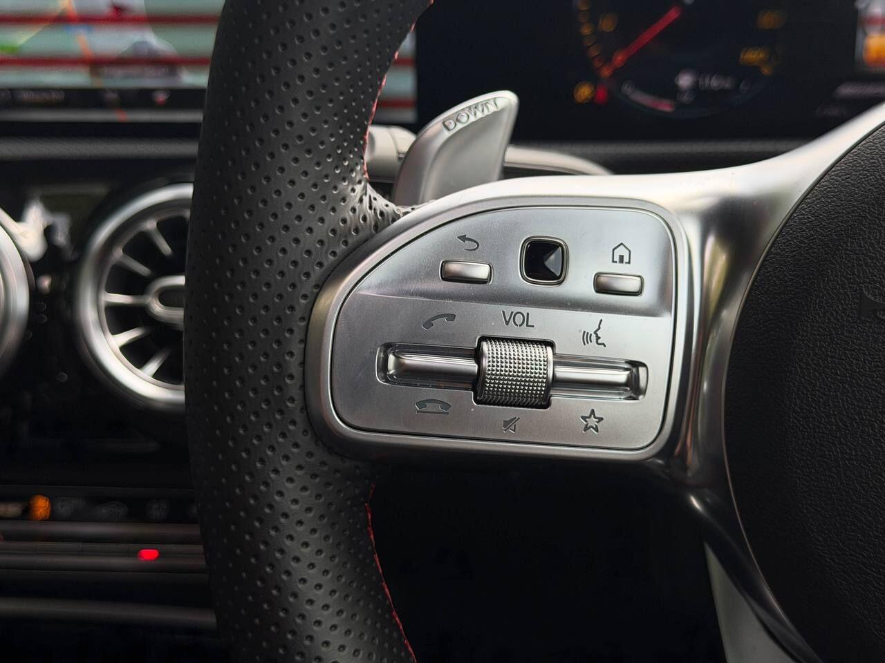 Mercedes-Benz A-Class view 33
