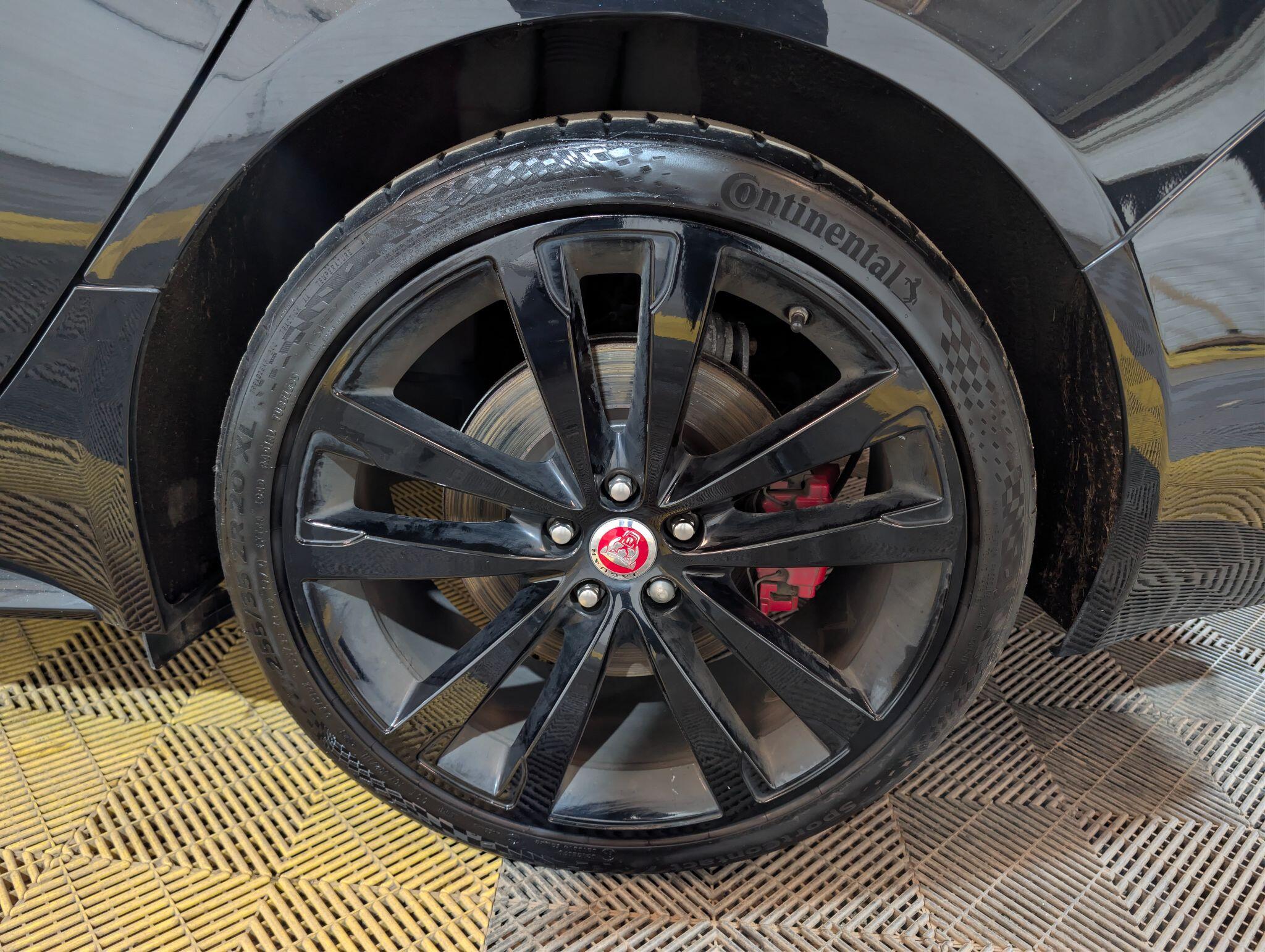 Jaguar XF view 53