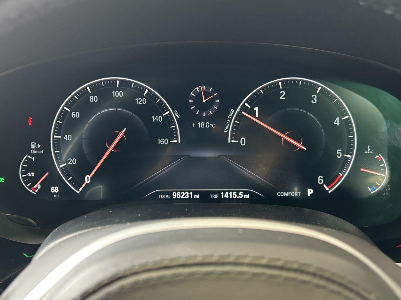 BMW 5 Series view 40