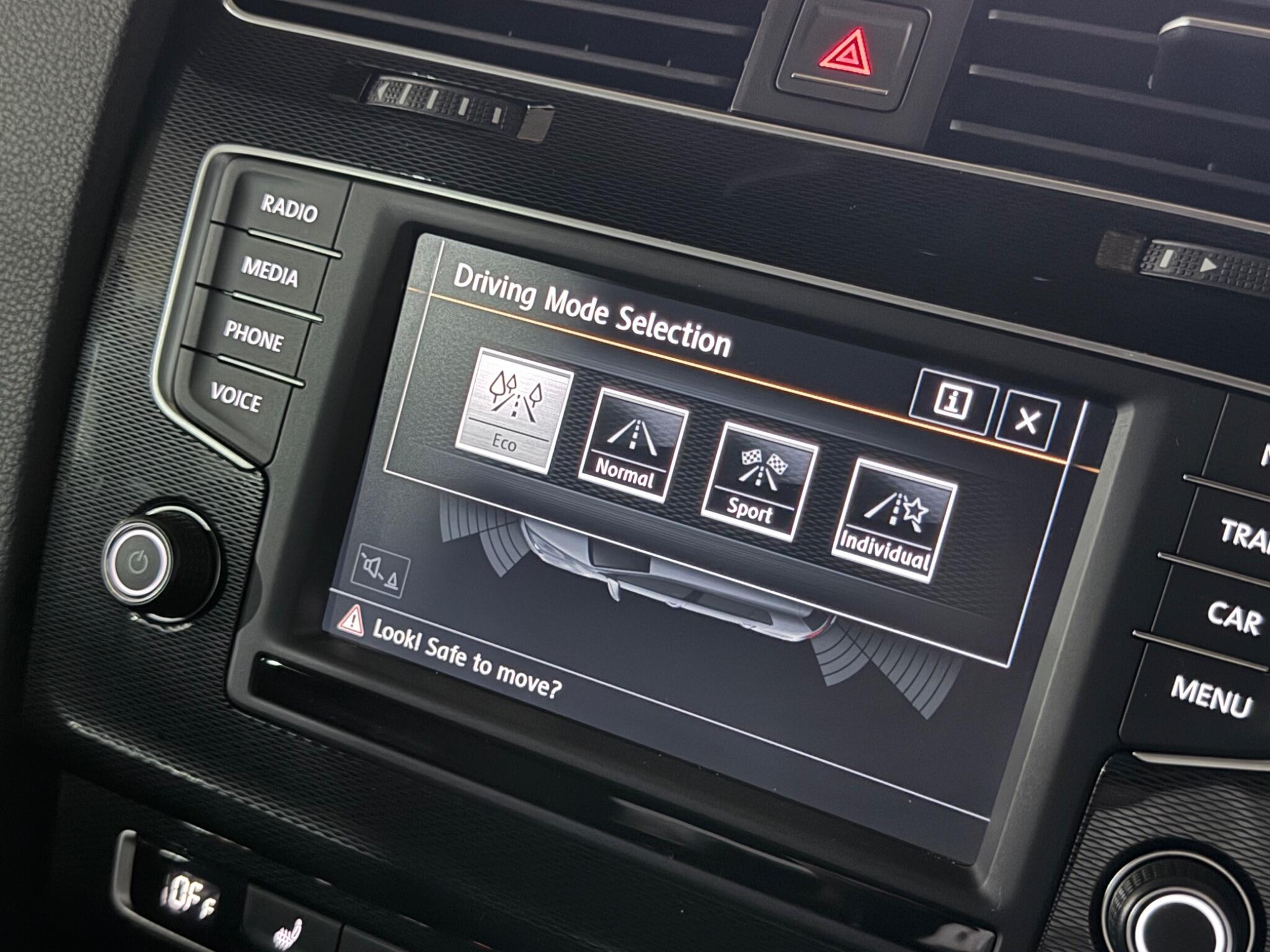 Volkswagen Golf view 50
