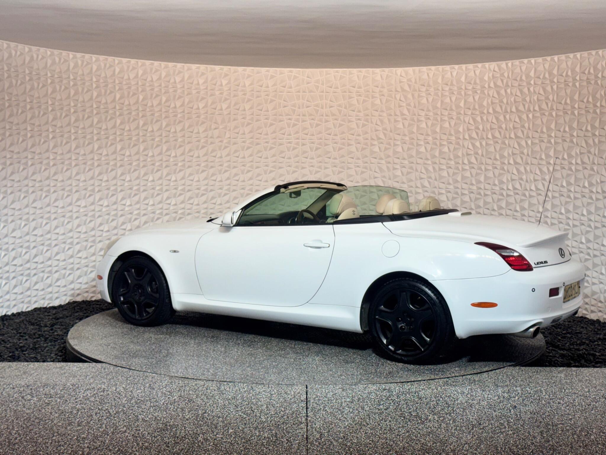 Lexus SC view 17