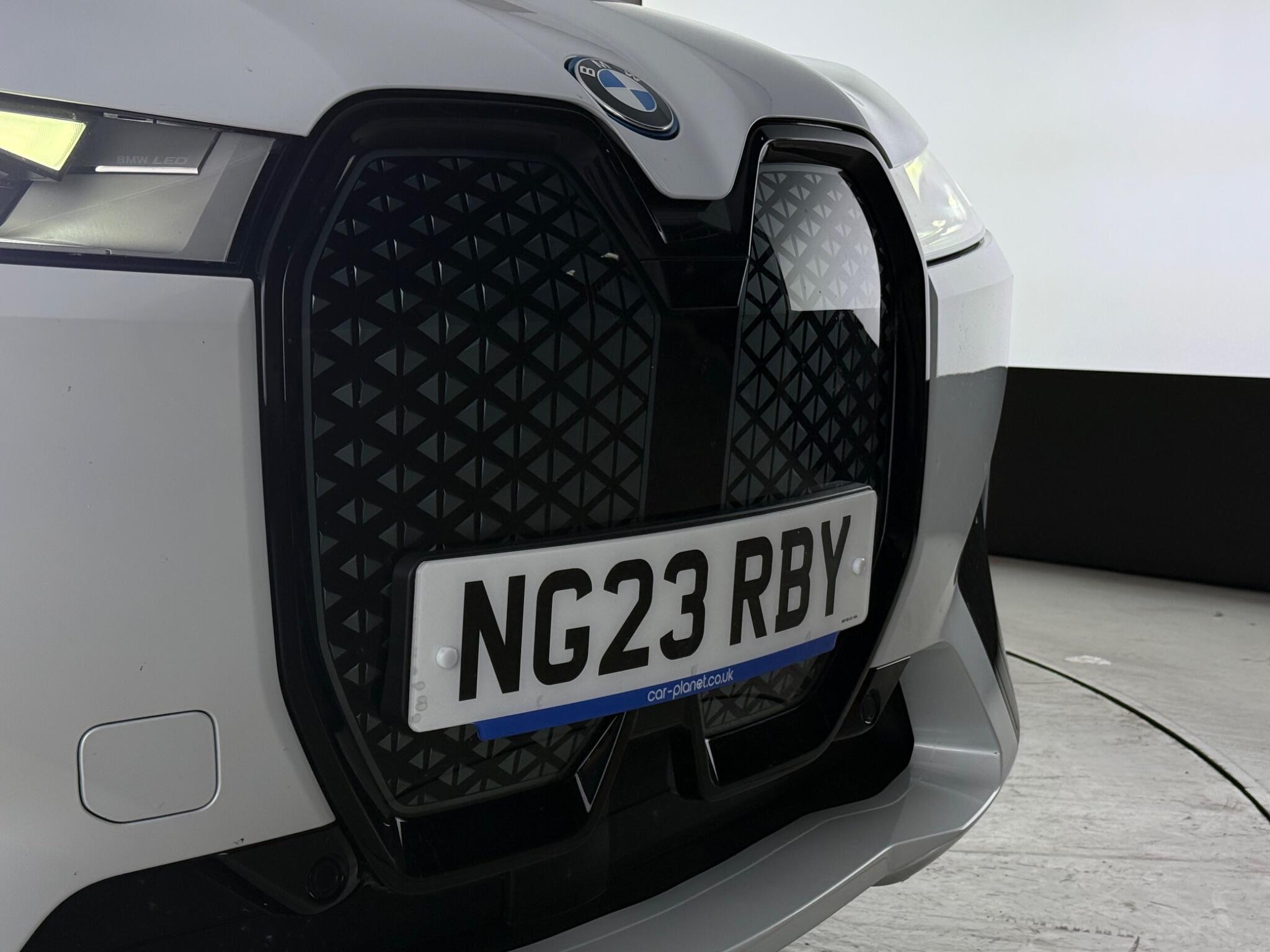 BMW Ix view 61