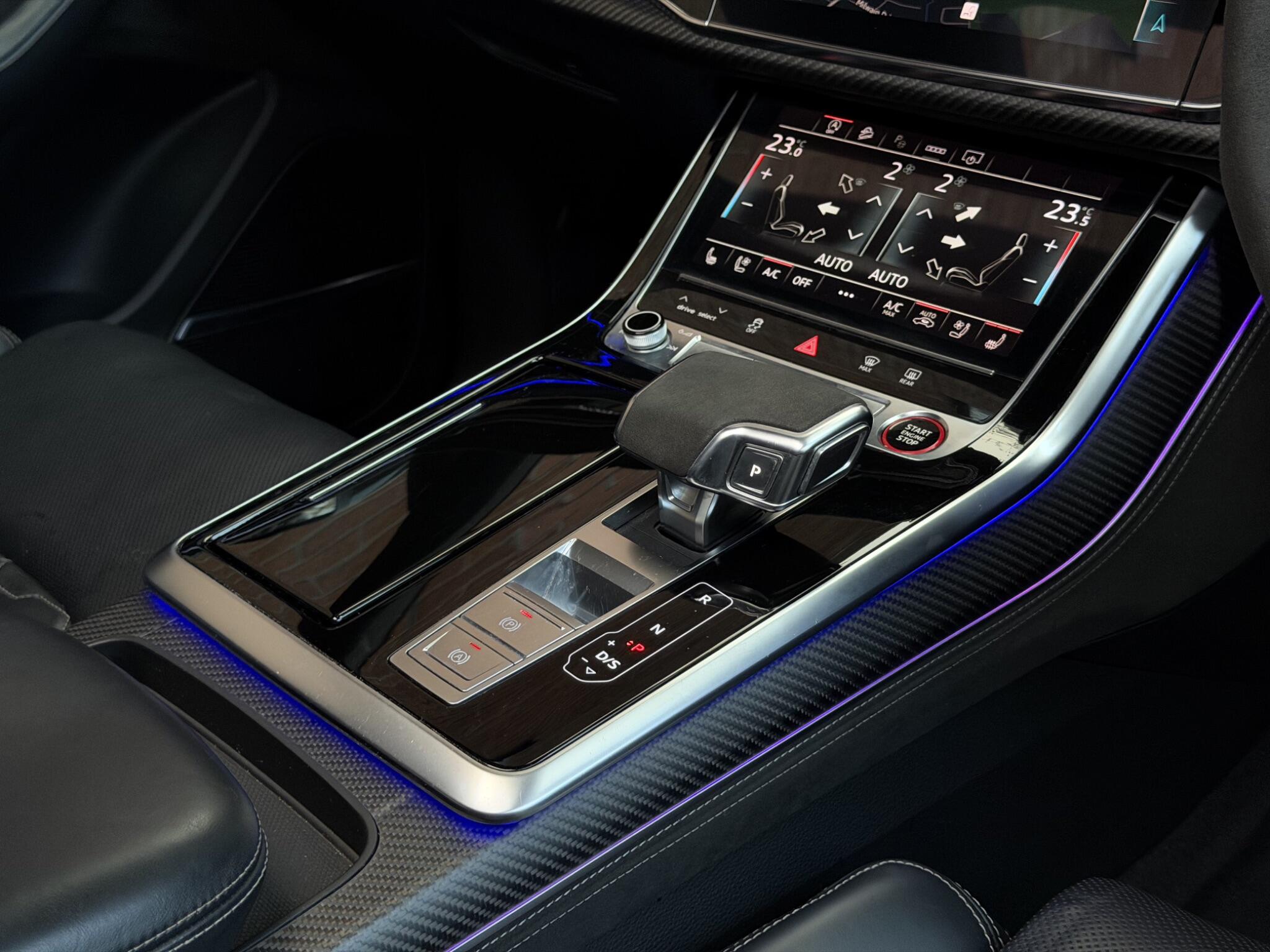 Audi Audi RSQ8 view 23