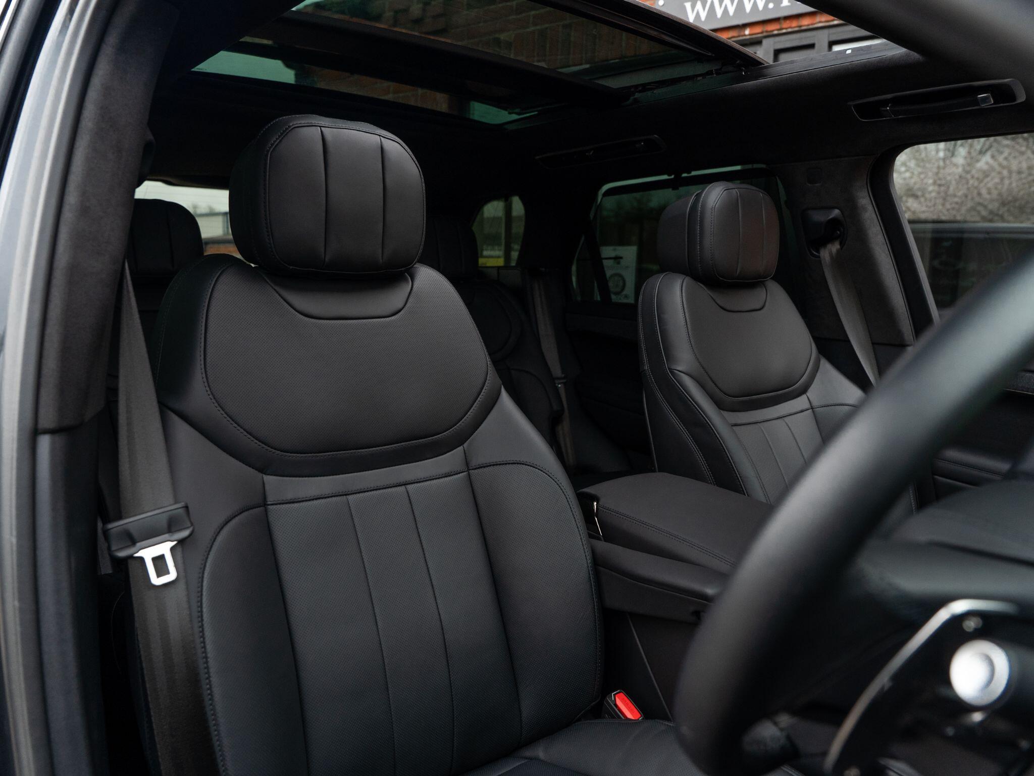 Land Rover Range Rover Sport view 41