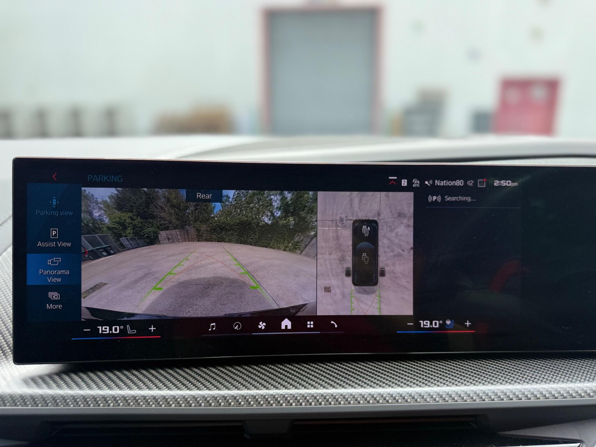 BMW XM view 44