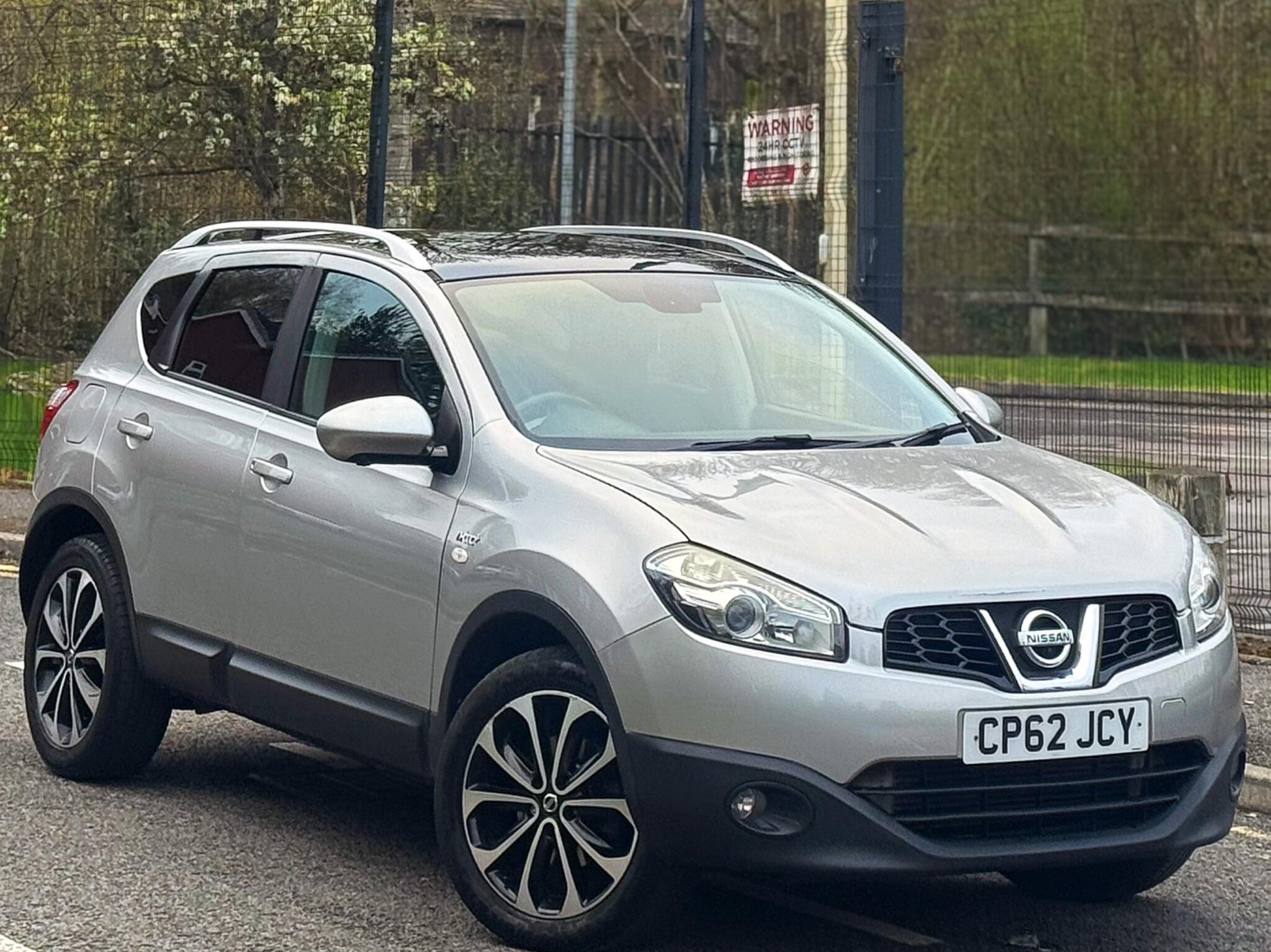 2012 Nissan Qashqai 1.5 dCi n-tec+ 2WD Euro 5 5dr image 1