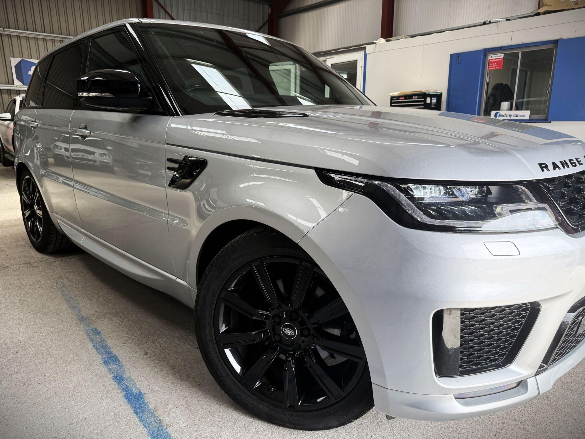 Land Rover Range Rover Sport view 17
