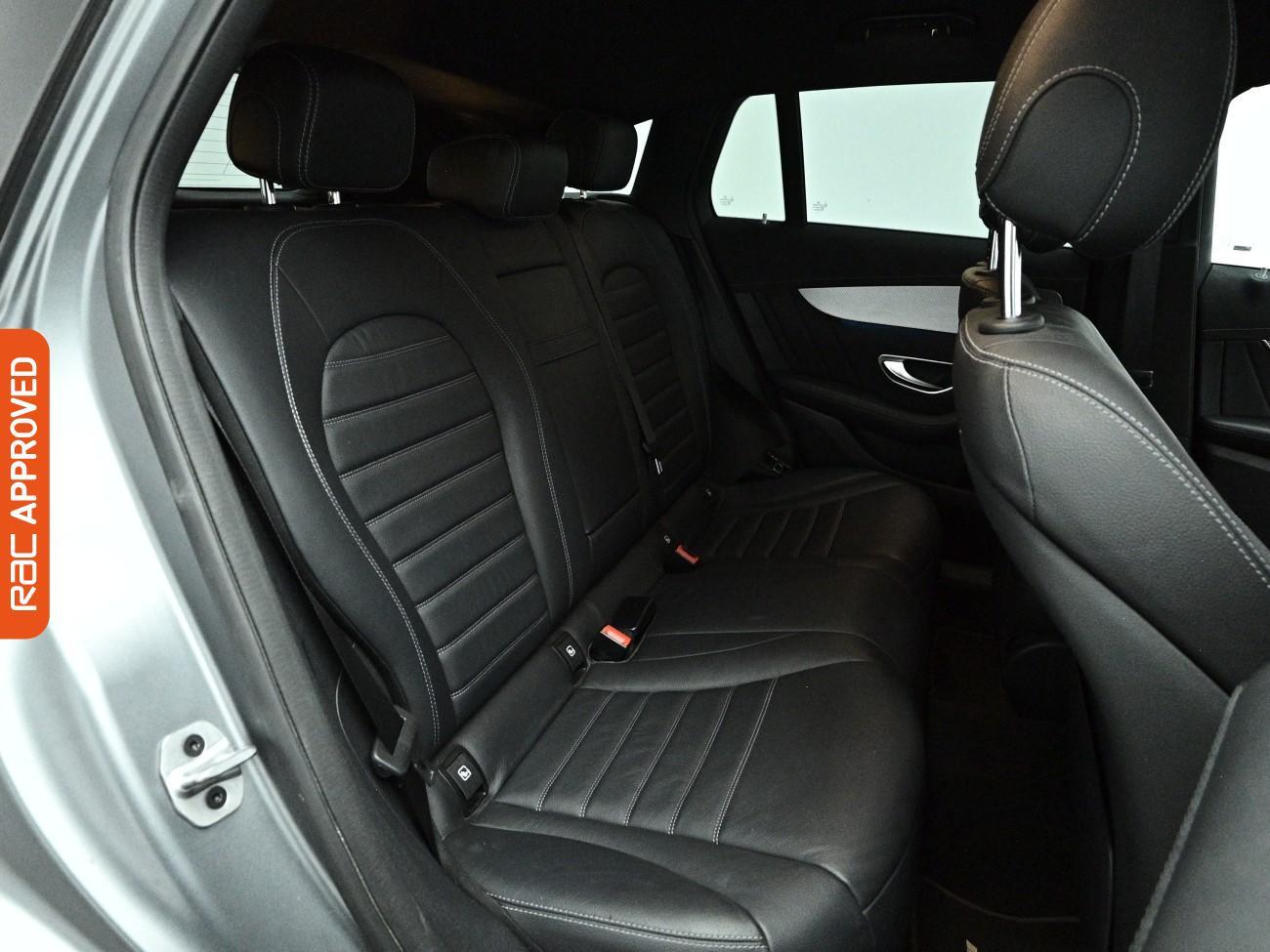 Mercedes-Benz EQC view 14