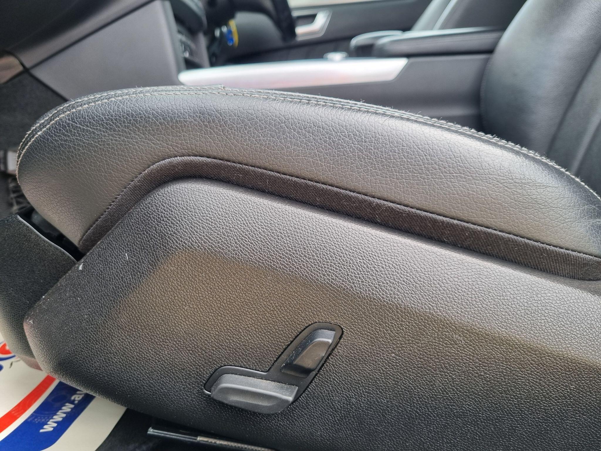Mercedes-Benz E Class view 42