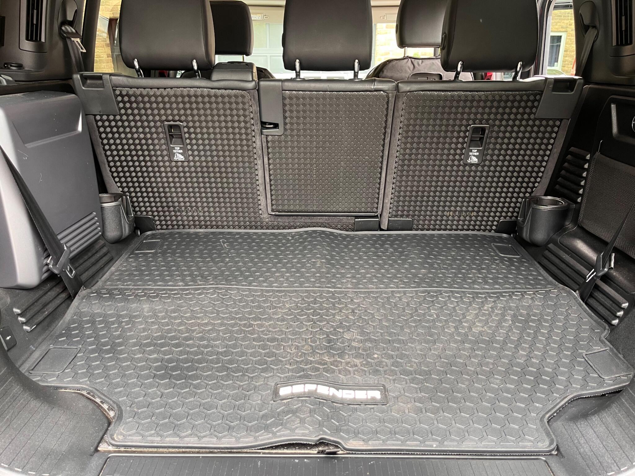 Land Rover Defender view 44