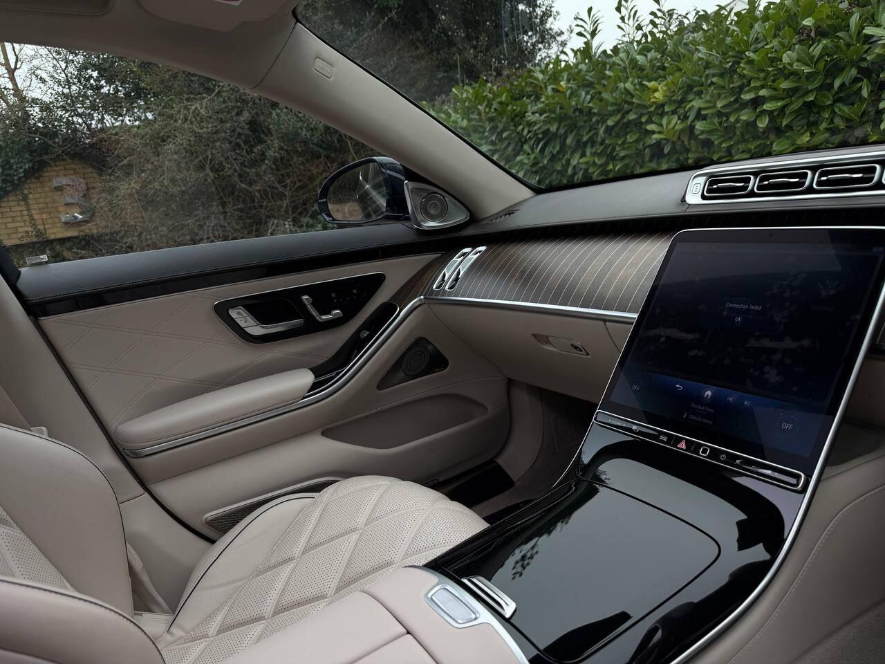 Mercedes-Benz S-Class view 45