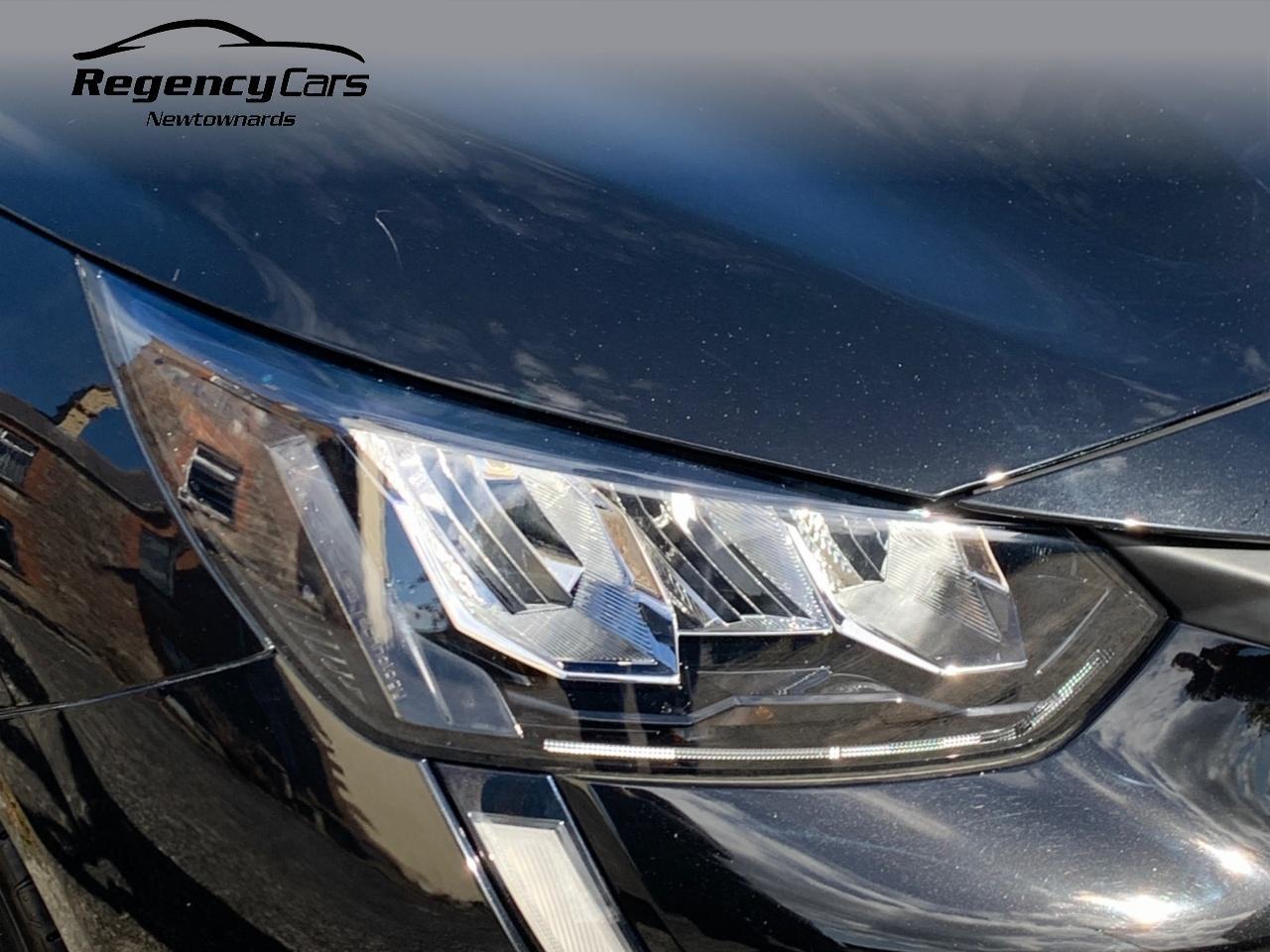 Peugeot 208 view 39