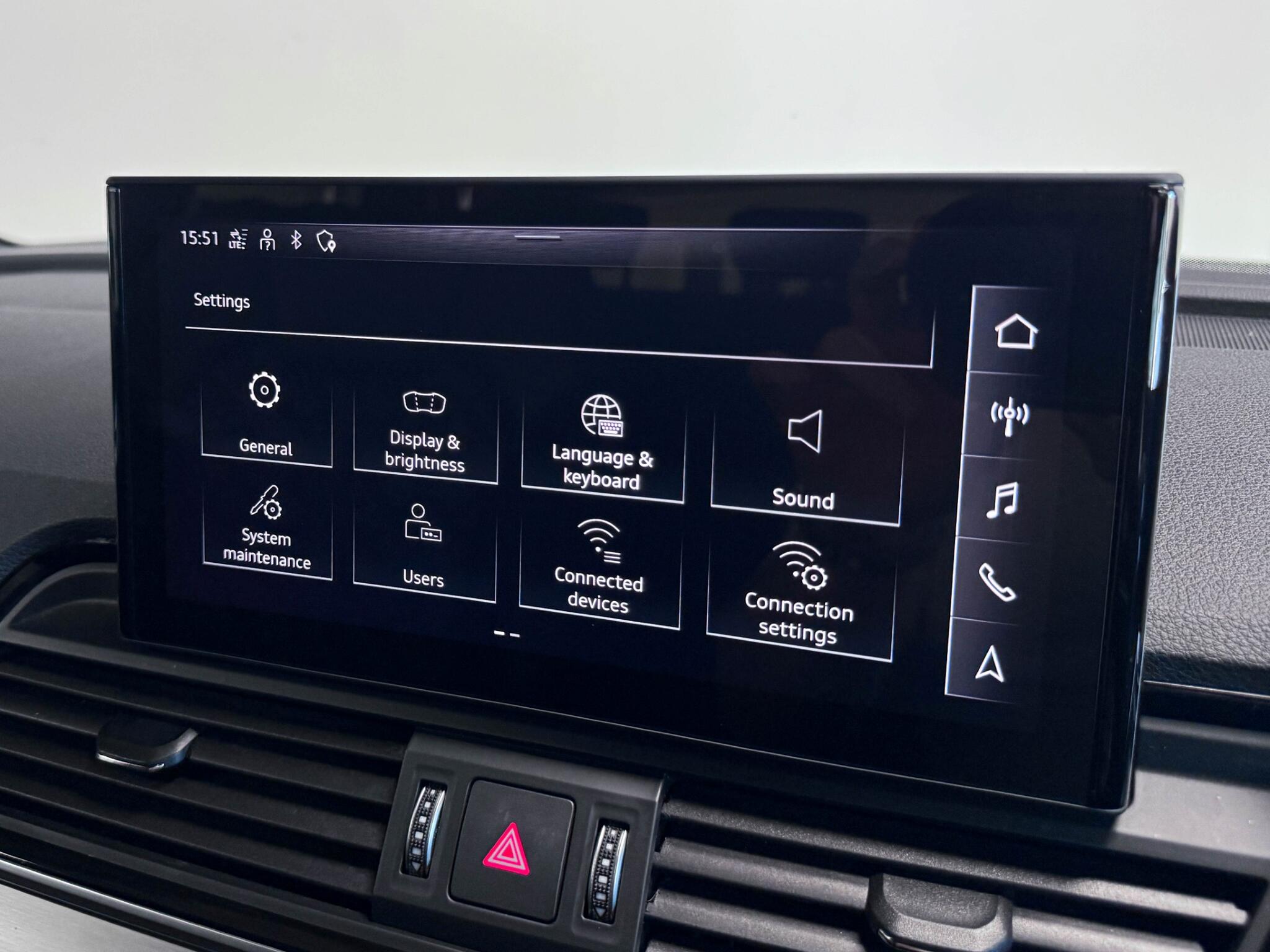 Audi Q5 view 57
