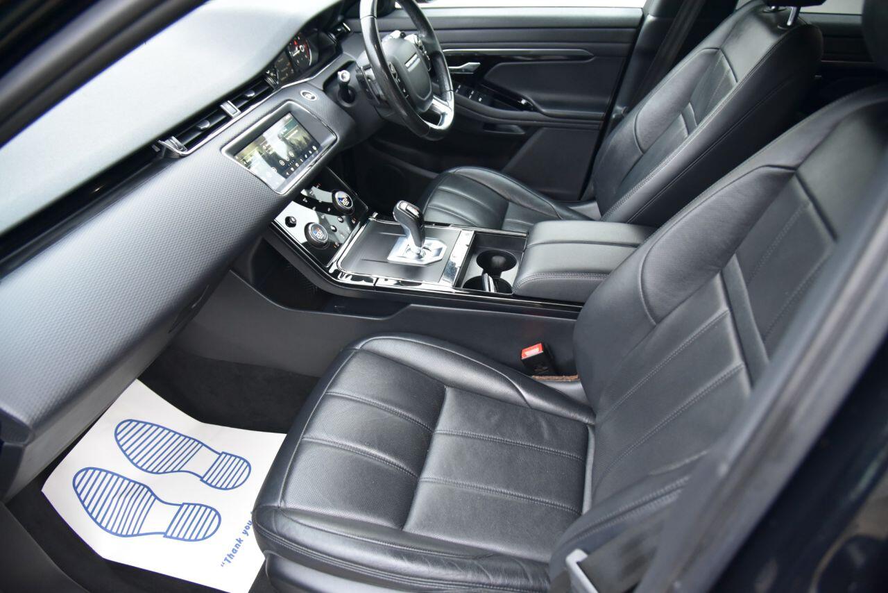 Land Rover Range Rover Evoque view 21