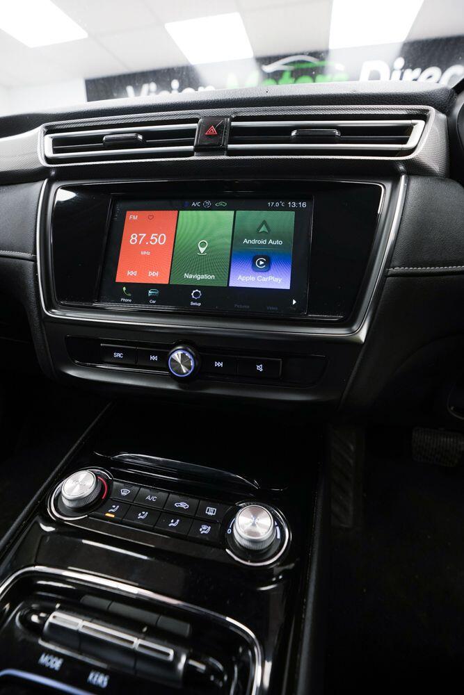 MG MG5 view 18