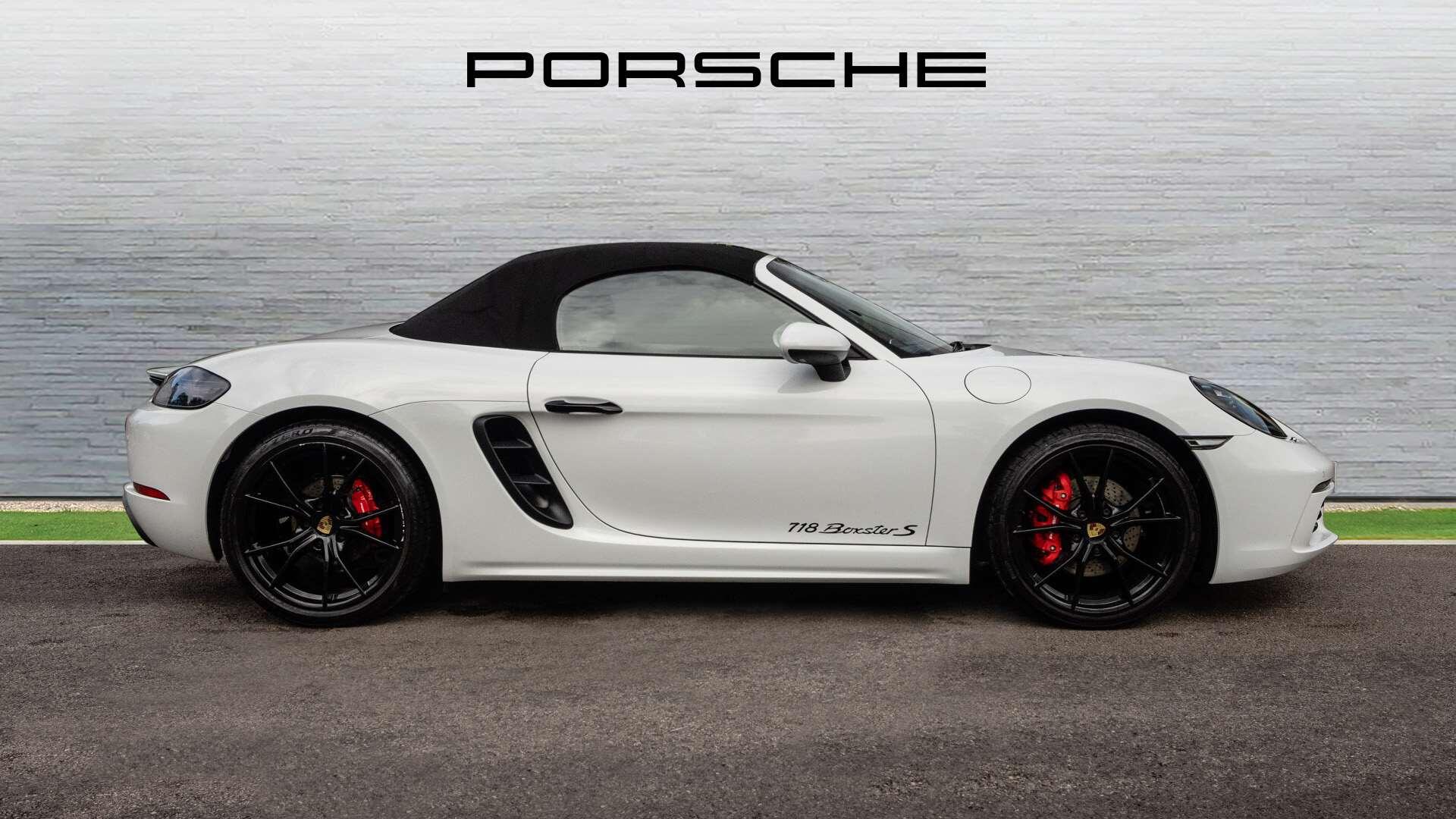 Porsche Boxster view 8