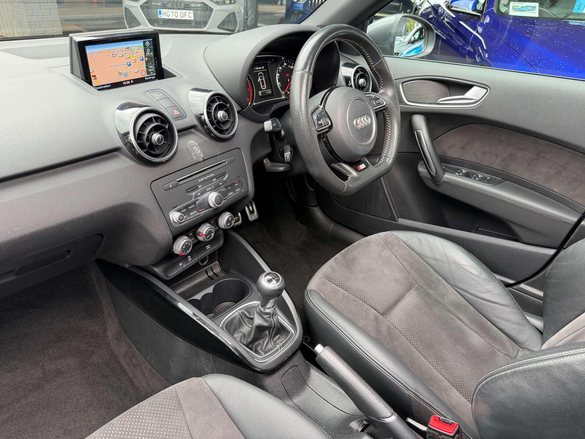 Audi A1 view 20